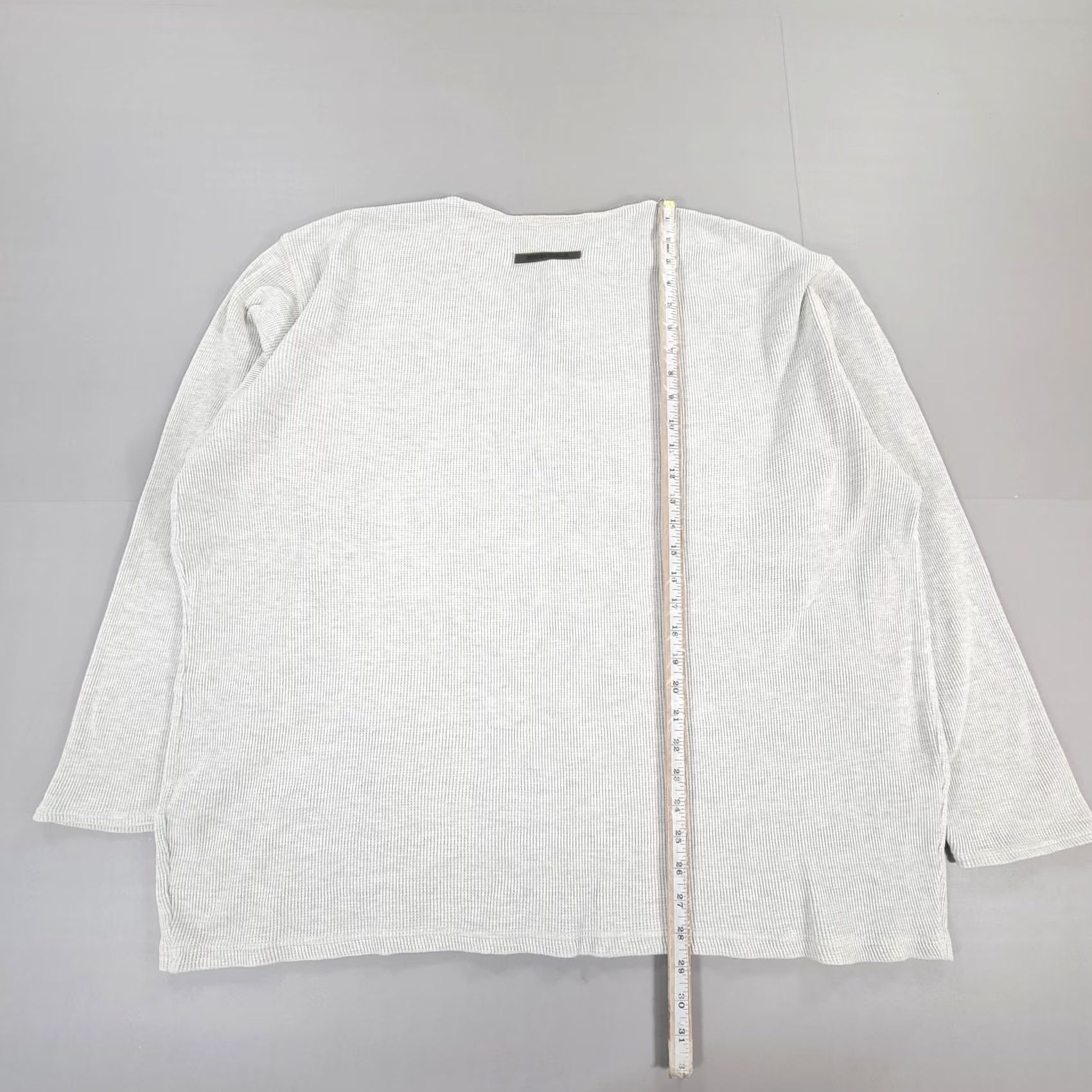 Fear of God Fear Of God ESSENTIALS Mens T Shirt Grey Large Oversized Waffle Knit Cotton Crew Neck Short Category: T-Shirt Size US L / EU 52-54 / 3 - 7 Thumbnail