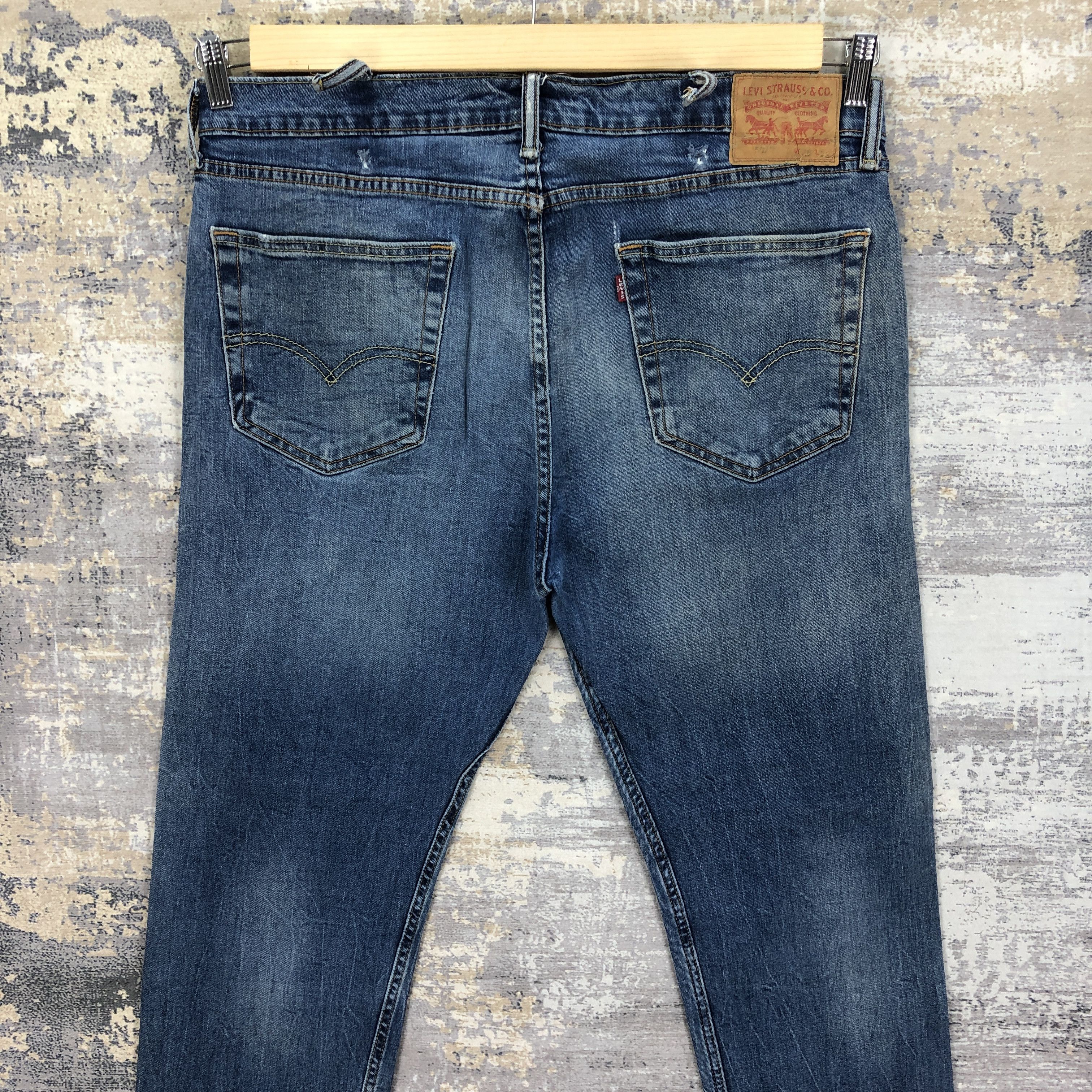 Levi's Vintage Levis 502 Faded Jeans Blue Levi's Light Wash Denim Size US 36 / EU 52 - 4 Thumbnail