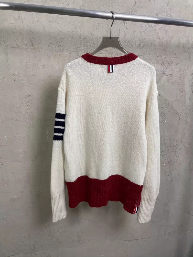 Thom Browne Thom browne Beige four-striped wool round-neck sweater 2504 Size US M / EU 48-50 / 2 - 2 Thumbnail
