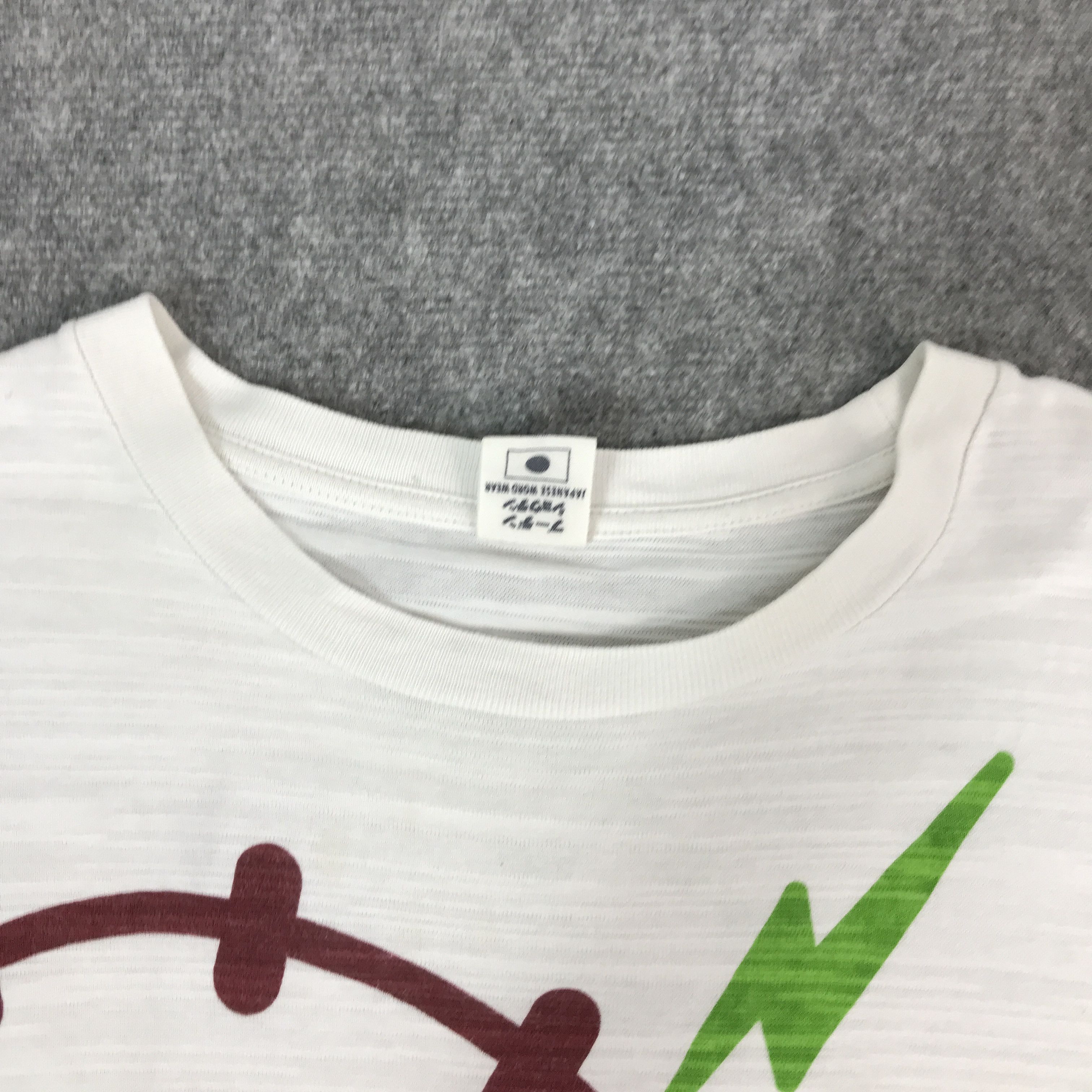 Japanese Brand Japanese word wear Pig design t-shirt Size US L / EU 52-54 / 3 - 7 Thumbnail