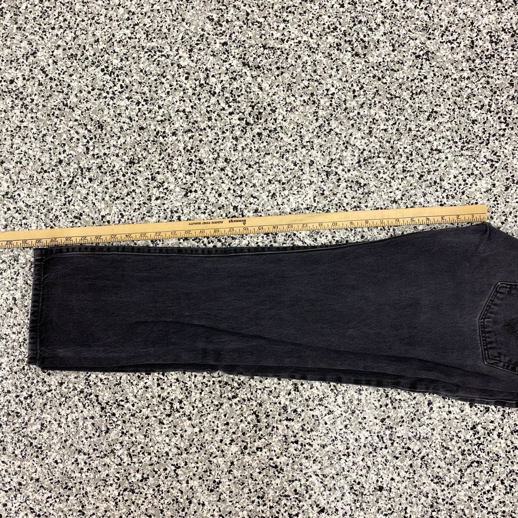Levi's VINTAGE Levi’s 501 XX Jeans Mens 26x30 31x32 Black Denim Straight Leg Button Fly 90s Grunge USA Mens Size US 26 / EU 42 - 6 Thumbnail