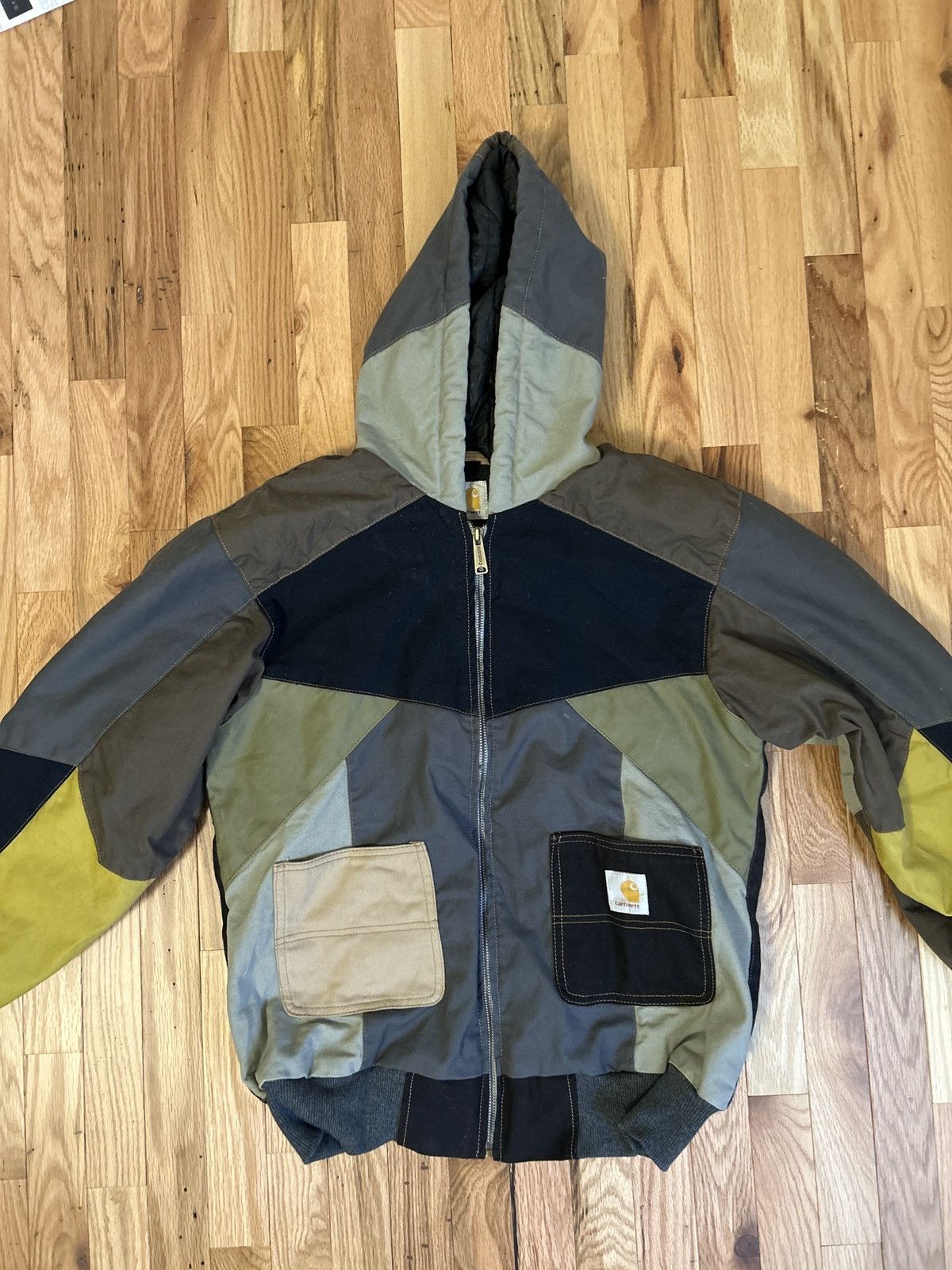 Carhartt Patchwork bomber colorblock Jacket Size US M / EU 48-50 / 2 - 2 Thumbnail
