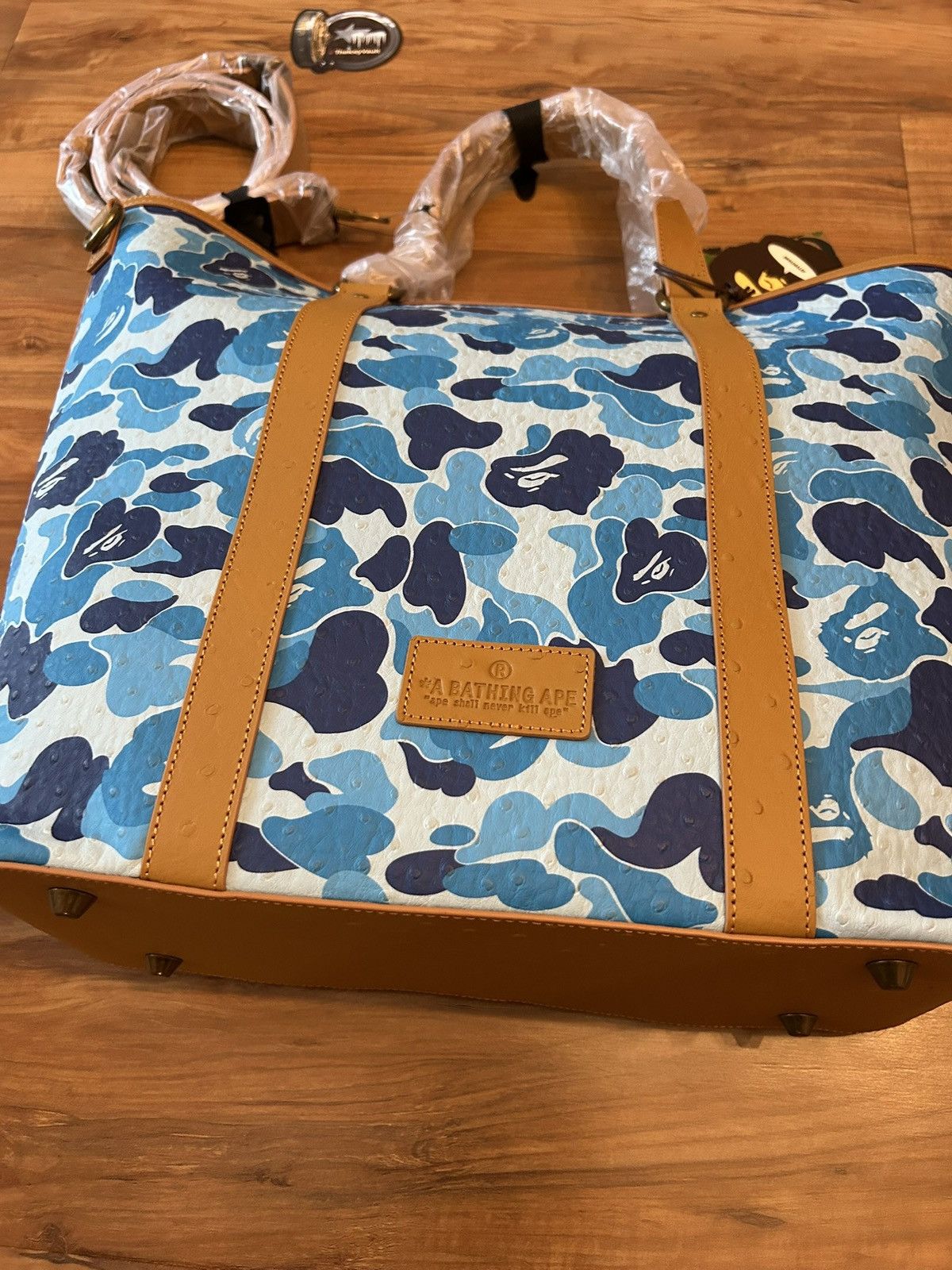 Bape NEW Bape Blue ABC Camo PU Ostrich Leather Tote Bag Size ONE SIZE - 5 Thumbnail