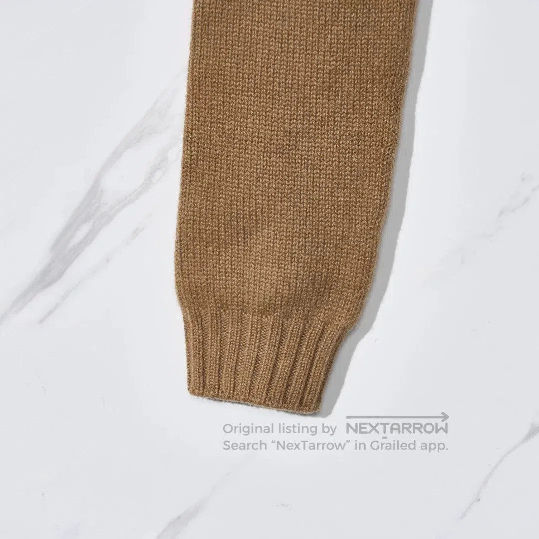 Fendi Fendi Women's High Neck Cashmere Sweater. Size M / US 6-8 / IT 42-44 - 3 Thumbnail