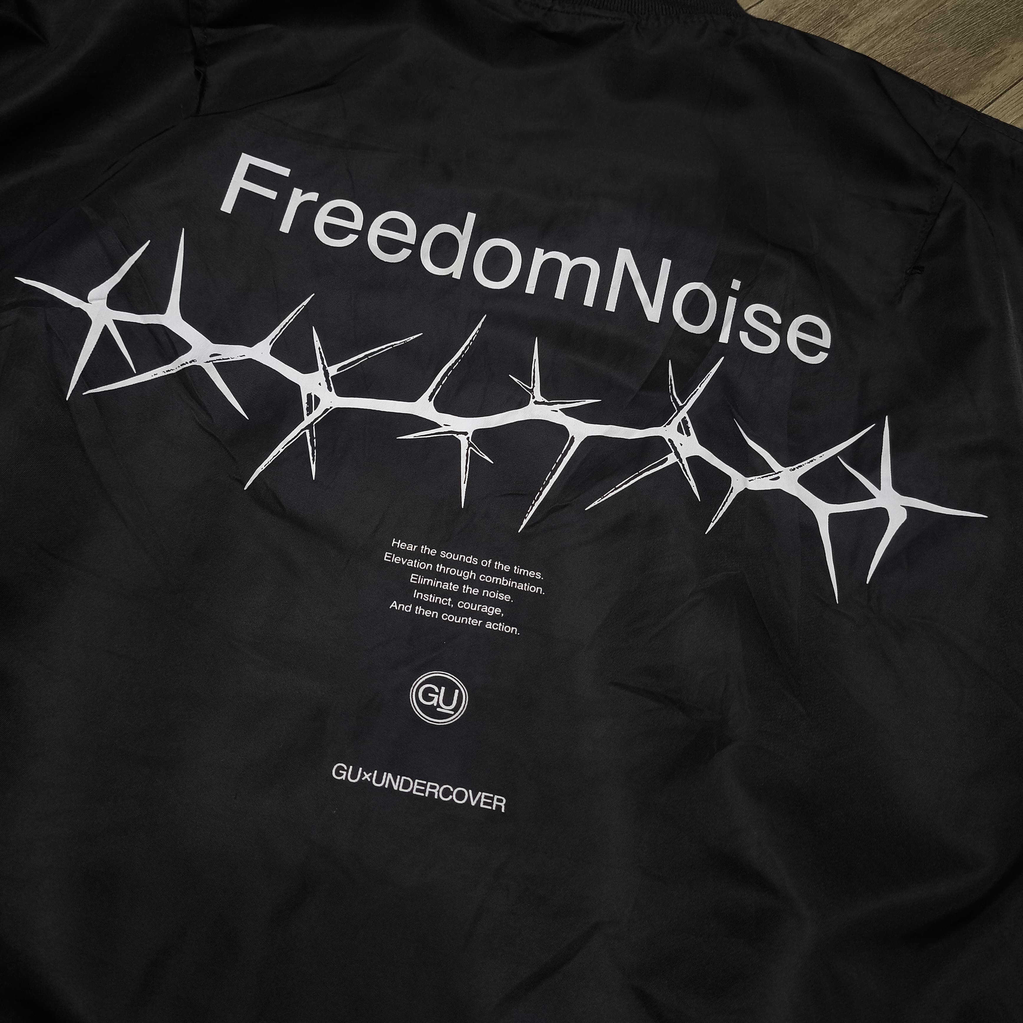 GU × Undercover Undercover GU Freedom Noise MA-1 Bomber Jacket Size US M / EU 48-50 / 2 - 4 Thumbnail