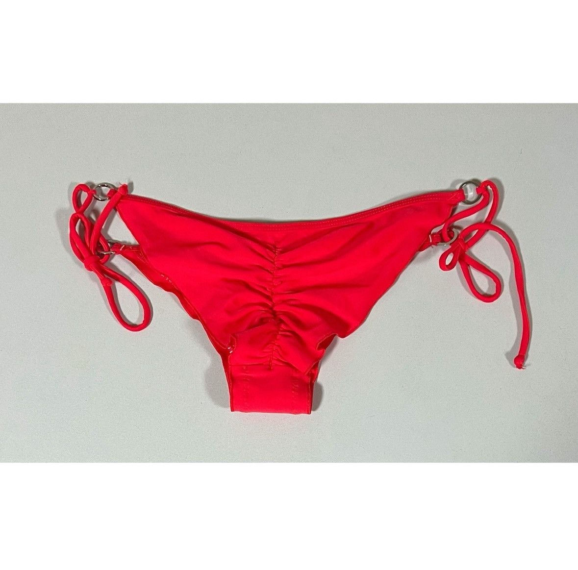 Body Glove × Designer × Vintage Body Glove Red Ruched String Bikini Swim Bottoms Size S ❤️✨ Size ONE SIZE - 4 Thumbnail