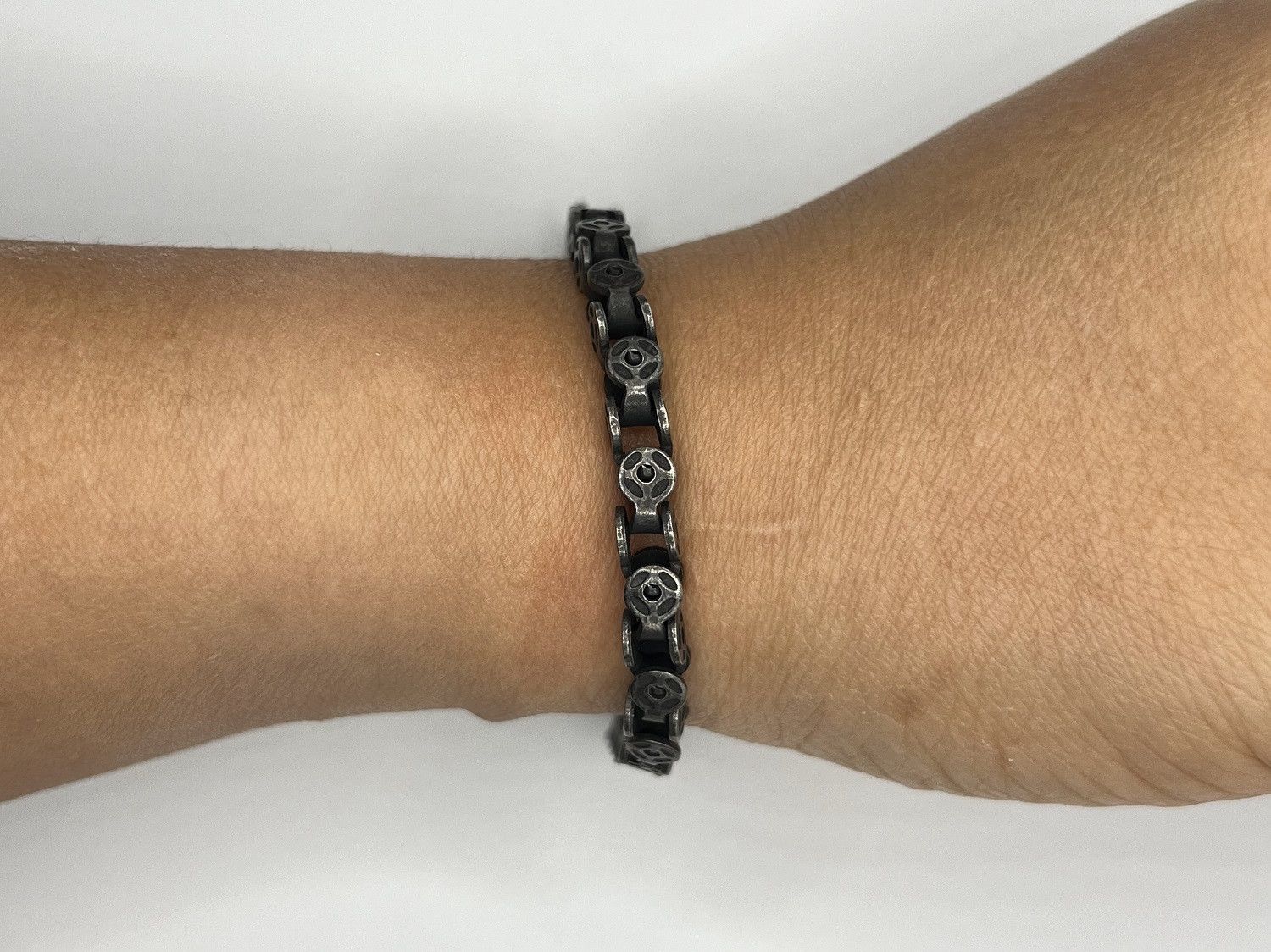 Jewelry Coin Stainless Steel Chain Bracelet Size ONE SIZE - 4 Thumbnail