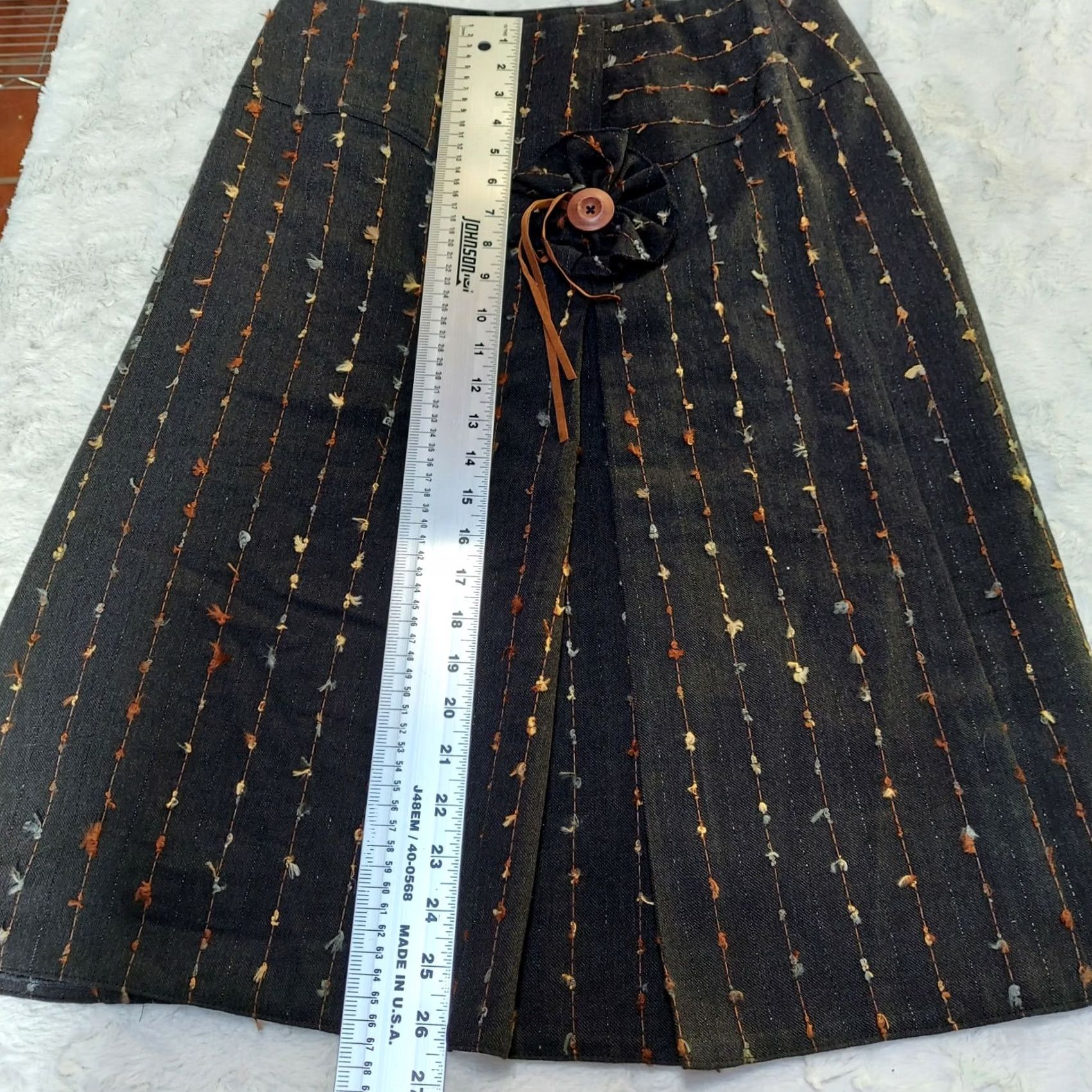 Vintage Beverly Skirt Womens A-Line Pleat Black Sz 42 Knee Length Denim Textured Vintage: No Size 28" / US 6 / IT 42 - 7 Thumbnail