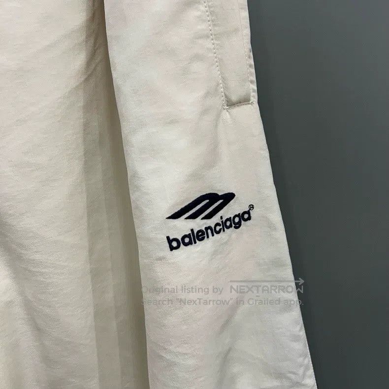 Balenciaga Balenciaga size XS 3B Embroidered Logo Lettering Trousers Size US 26 / EU 42 - 3 Thumbnail