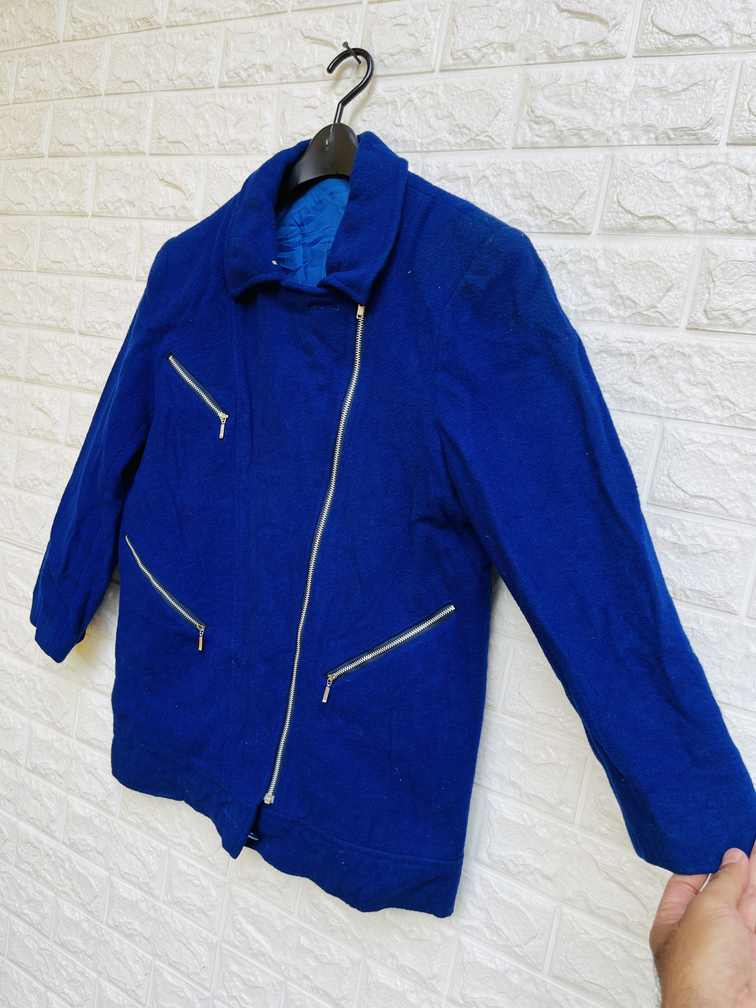 Japanese Brand × Vintage Vintage Blue Designer Fashion Style Jacket Size L / US 10 / IT 46 - 5 Thumbnail