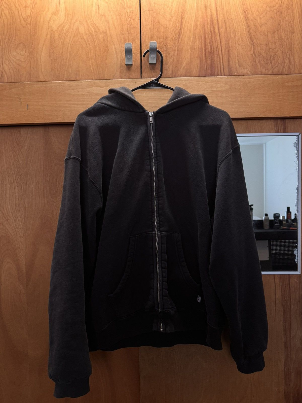 Akimbo Club × Designer × Streetwear Akimbo Club Wine Basic Zip