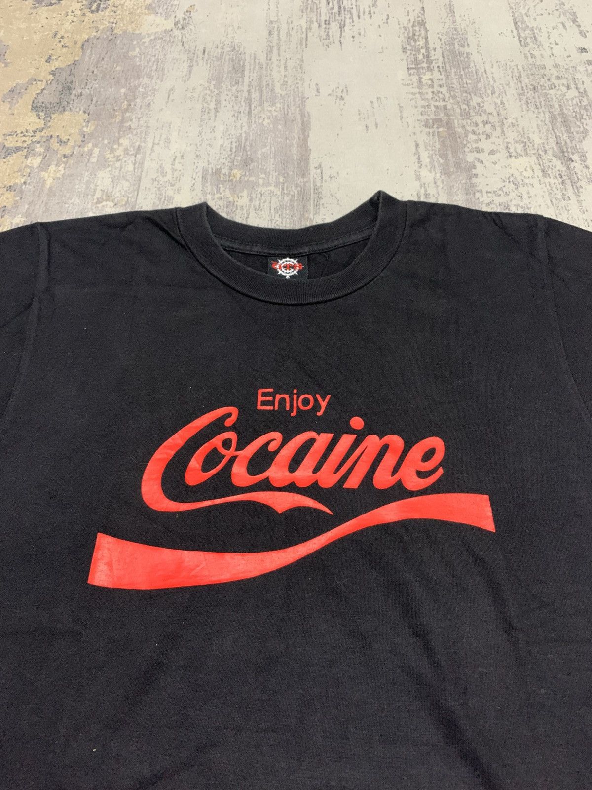 Other Vintage 00’s Enjoy Cocaine Die Away Dope Tee y2k Size US S / EU 44-46 / 1 - 2 Thumbnail