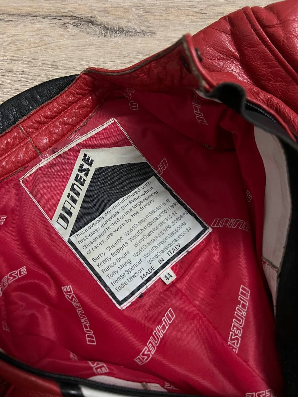 Dainese Dainese Vintage 2 piece Leather Suit Motorcycle EUR 44 Size US S / EU 44-46 / 1 - 7 Thumbnail
