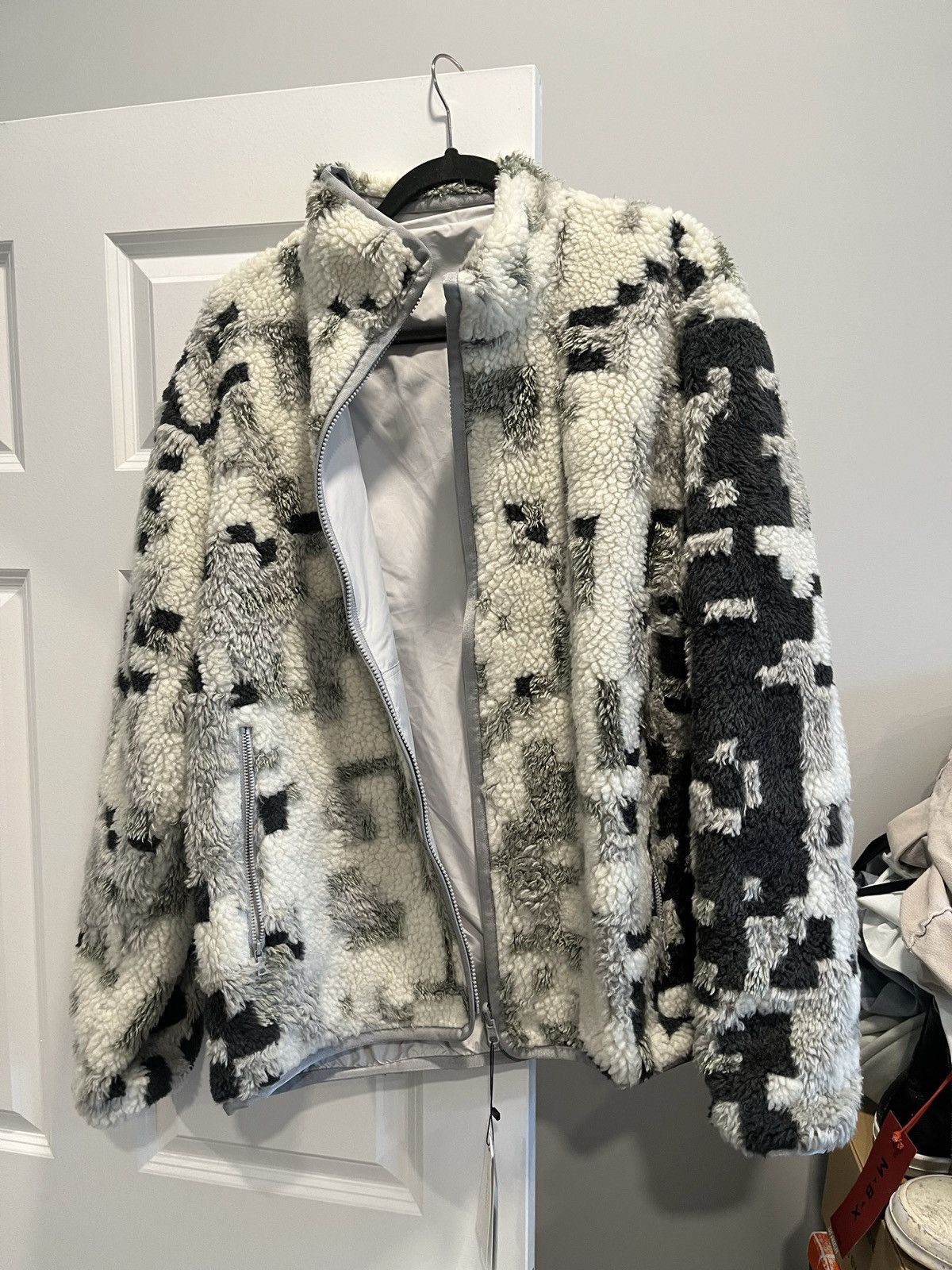 John Elliott John Elliot Polar Fleece Reversible Full Zip *UNDER RETAIL* Size US XL / EU 56 / 4 - 1 Thumbnail