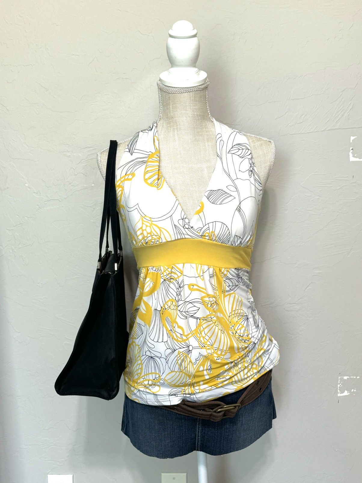 Other Charlotte Russe Vintage Y2K Tank Top Women’s Size Small Size S / US 4 / IT 40 - 1 Thumbnail