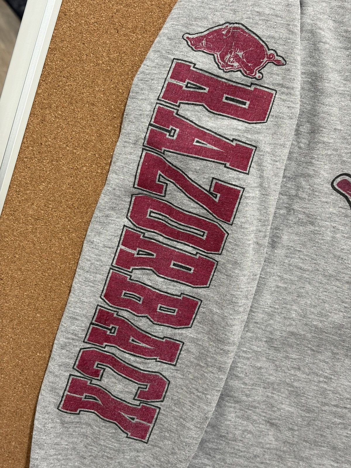 Hanes Vintage Arkansas Razorbacks Shirt Basketball Long Sleeve Size US M / EU 48-50 / 2 - 4 Thumbnail