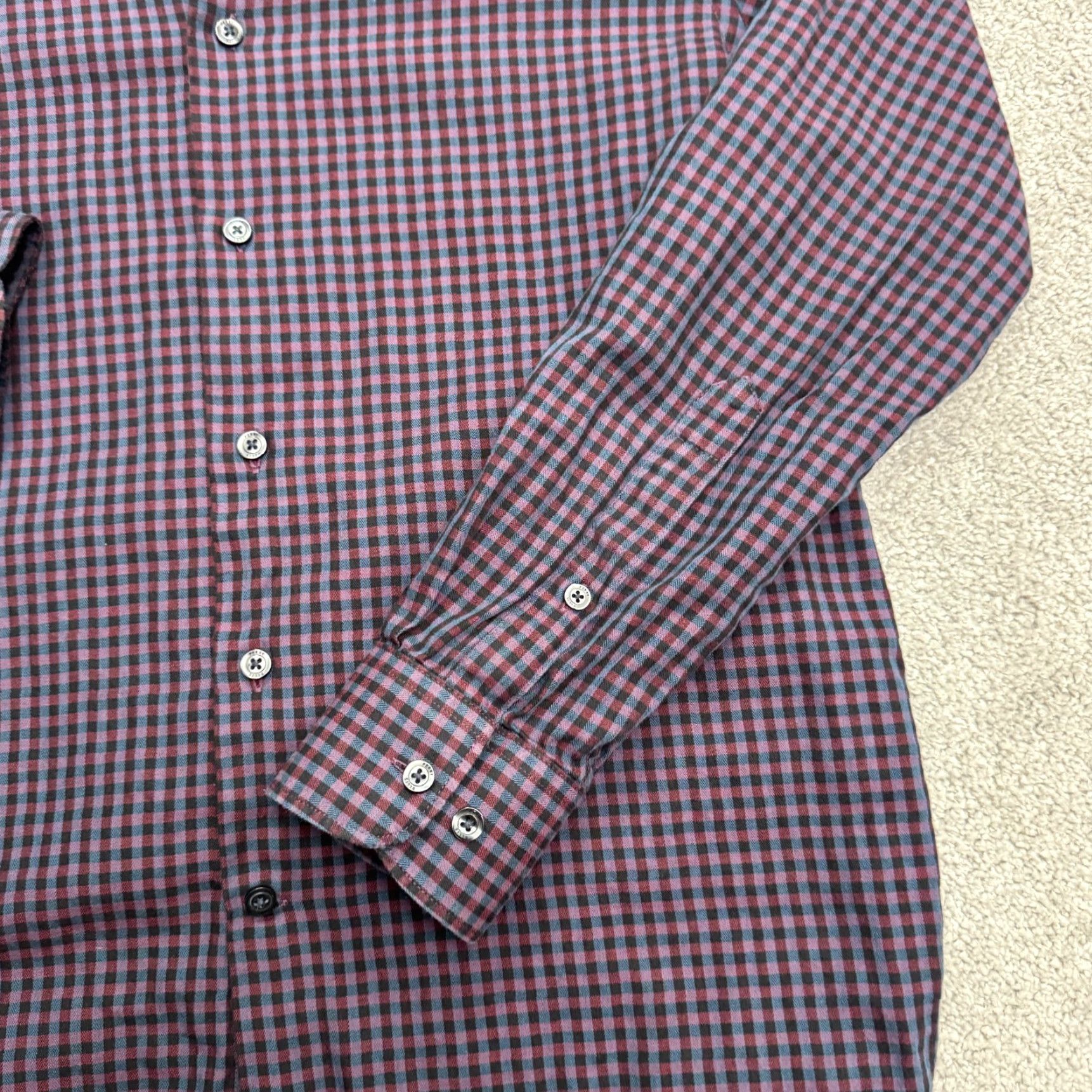 Perry Ellis Perry Ellis Gingham Button-Down Shirt Mens Medium Blue Red Plaid Cotton Casual Shirt Regular Fit Multicolor Button-Up Long Sleeve Men Mens Size US M / EU 48-50 / 2 - 4 Thumbnail