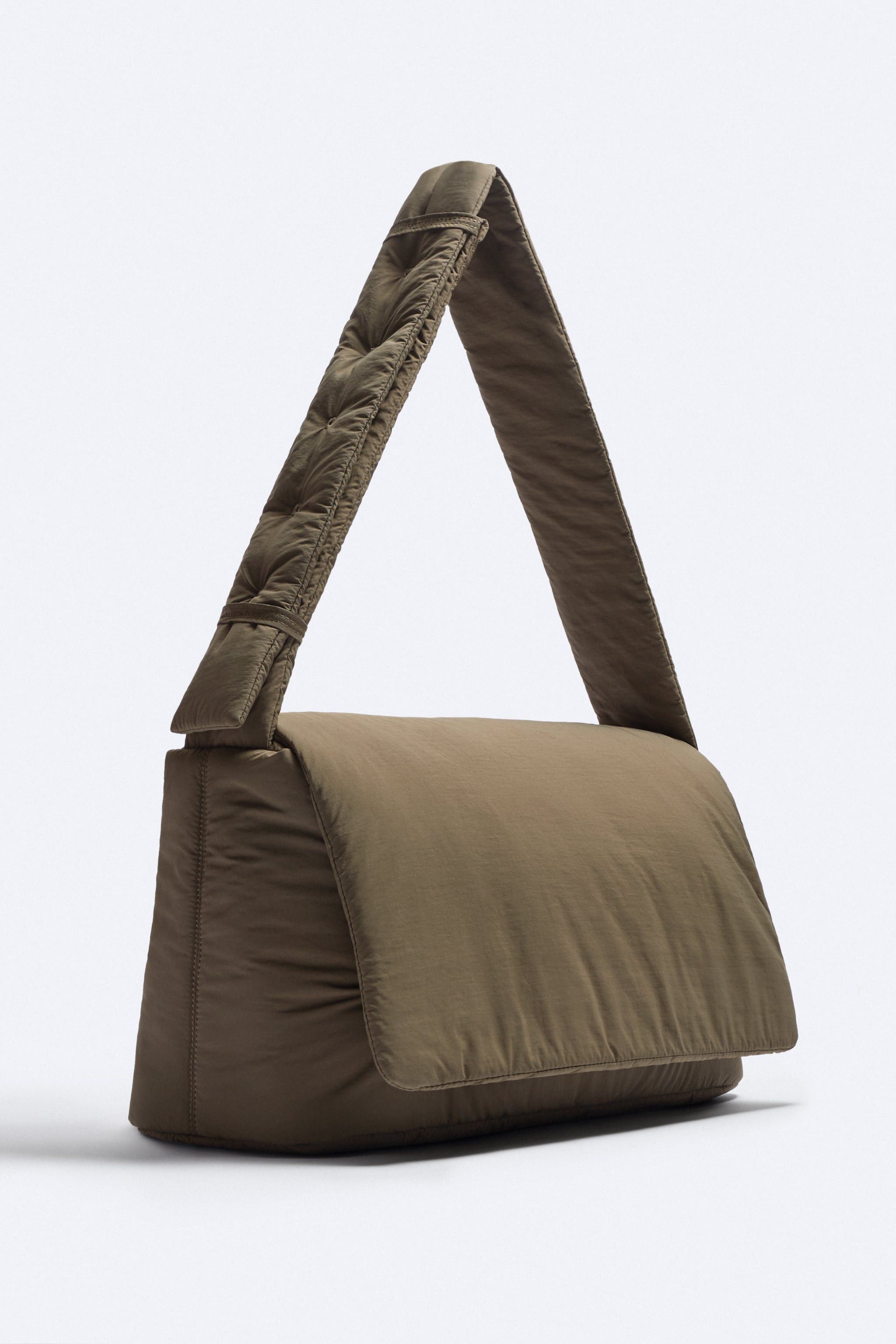 Zara looney tunes bag sales