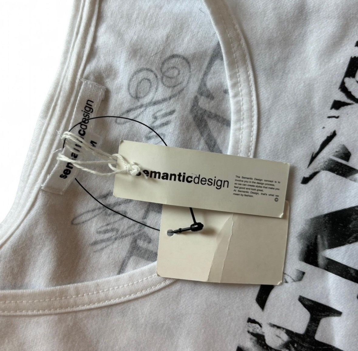 semanticdesign Brand new semantic designs t-shirt Size US M / EU 48-50 / 2 - 4 Thumbnail
