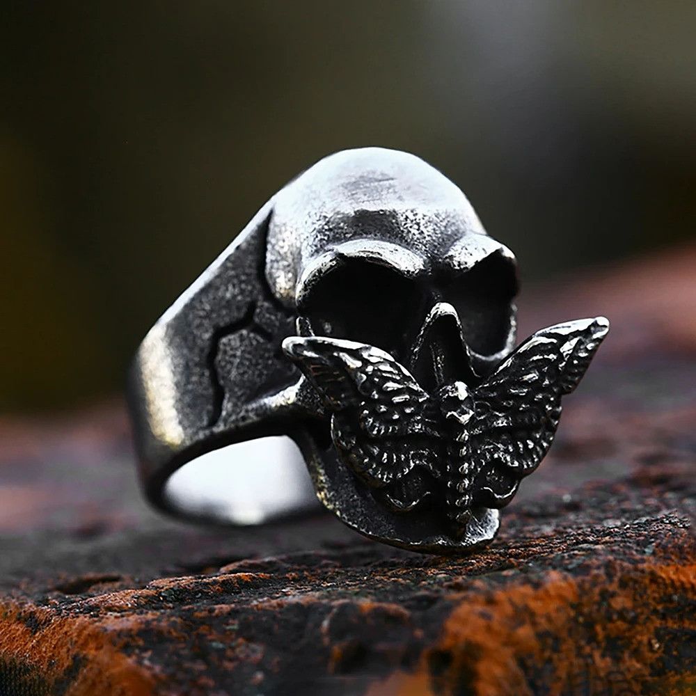 Vintage Gothic Moth Skull Ring Size ONE SIZE - 1 Thumbnail