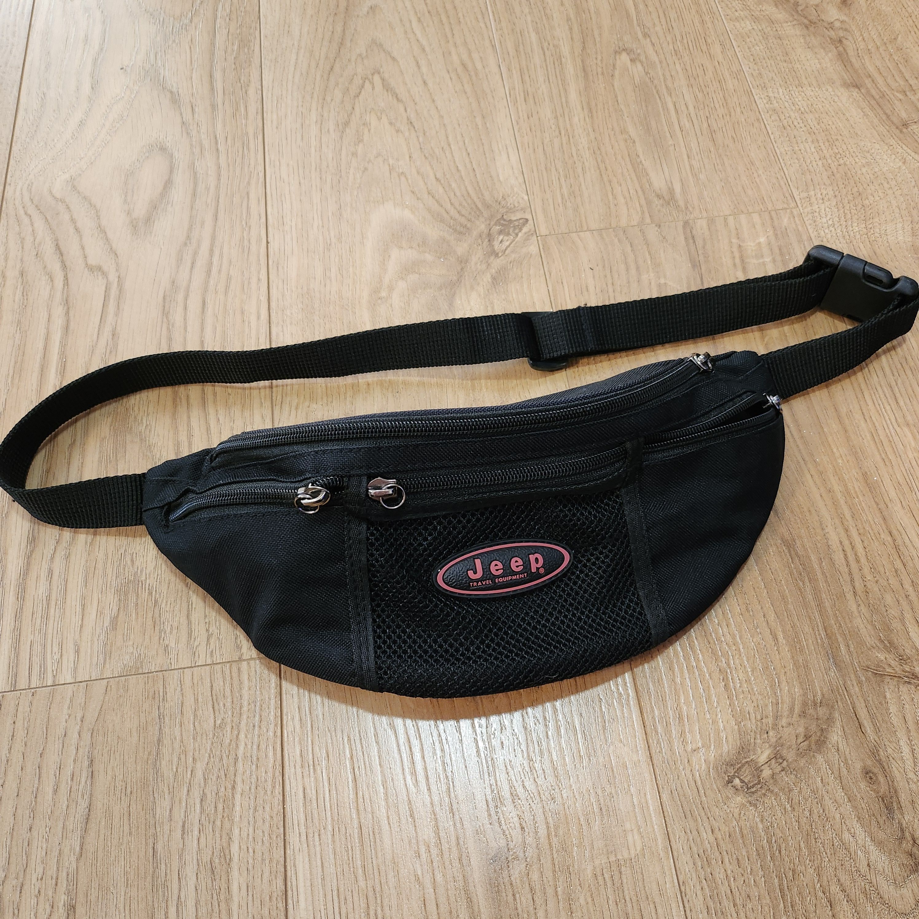 Jeep × Vintage Jeep Travel Equipment Bag Size ONE SIZE - 1 Thumbnail