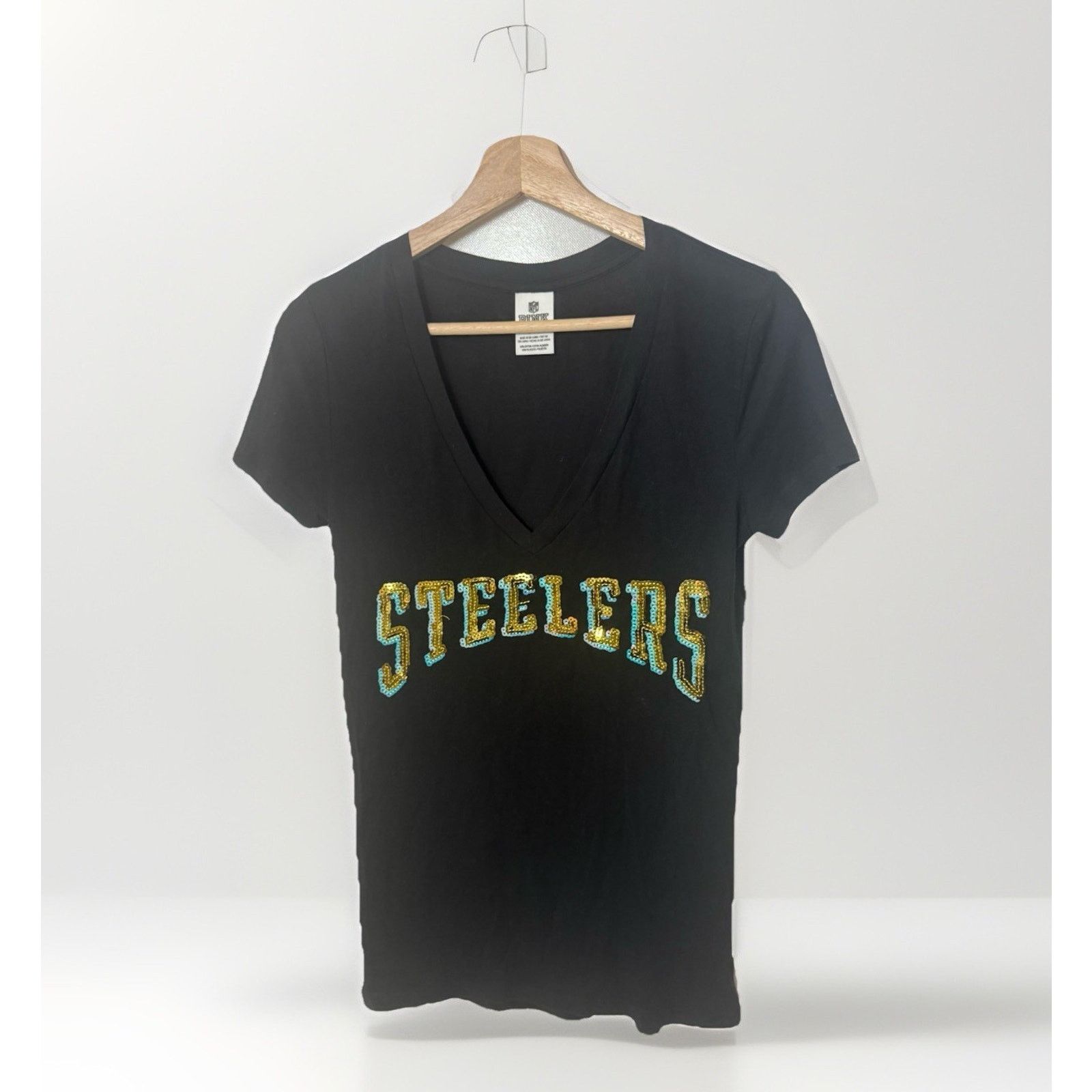 Victoria's Secret Victorias Secret Pink Pittsburgh Steelers T Shirt Sequinned Size S / US 4 / IT 40 - 1 Thumbnail