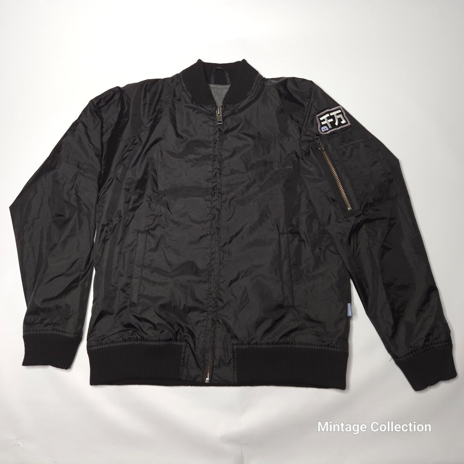 Other DISCORD 10 MILLION USERS MEMBERS JAPANESE BOMBER JACKET M Size US M / EU 48-50 / 2 - 2 Thumbnail