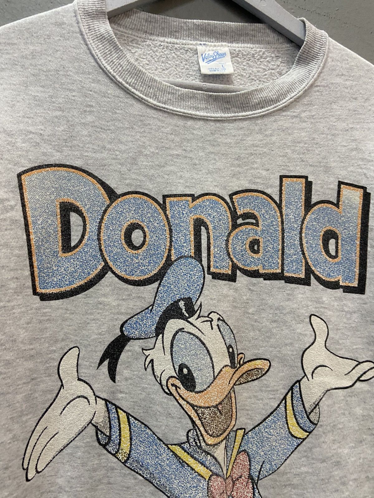 Vintage VINTAGE 90’S DONALD DUCK VELVA SHEEN CREWNECK SWEATSHIRT Size US L / EU 52-54 / 3 - 3 Thumbnail