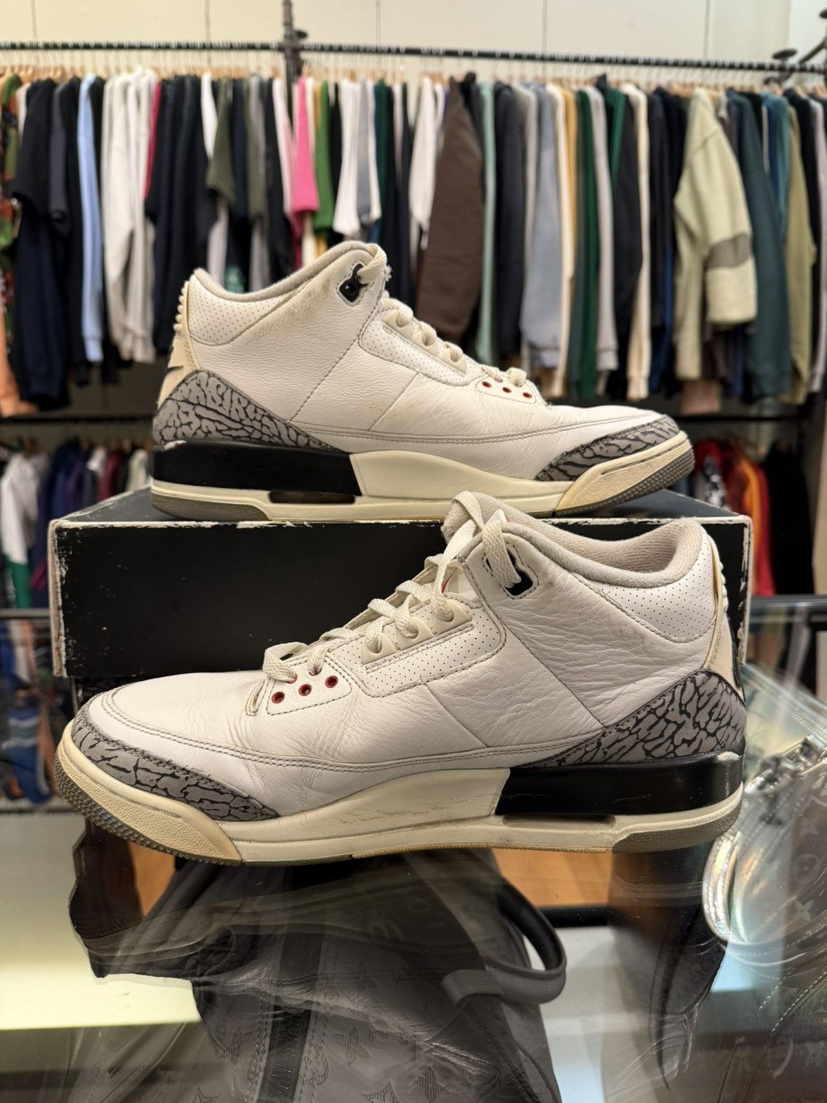 Jordan Brand Jordan 3 Retro White Cement Size US 11 / EU 44 - 2 Thumbnail