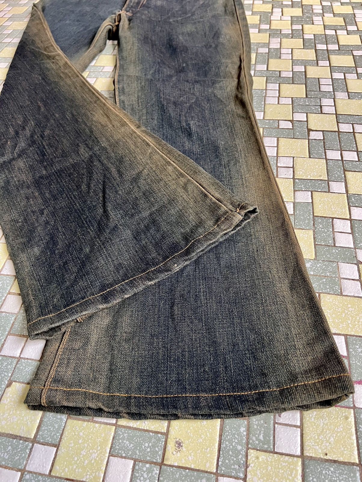Japanese Brand × Wrangler Wrangler Western Style Faded Blue Flared Jeans Size US 28 / EU 44 - 4 Thumbnail