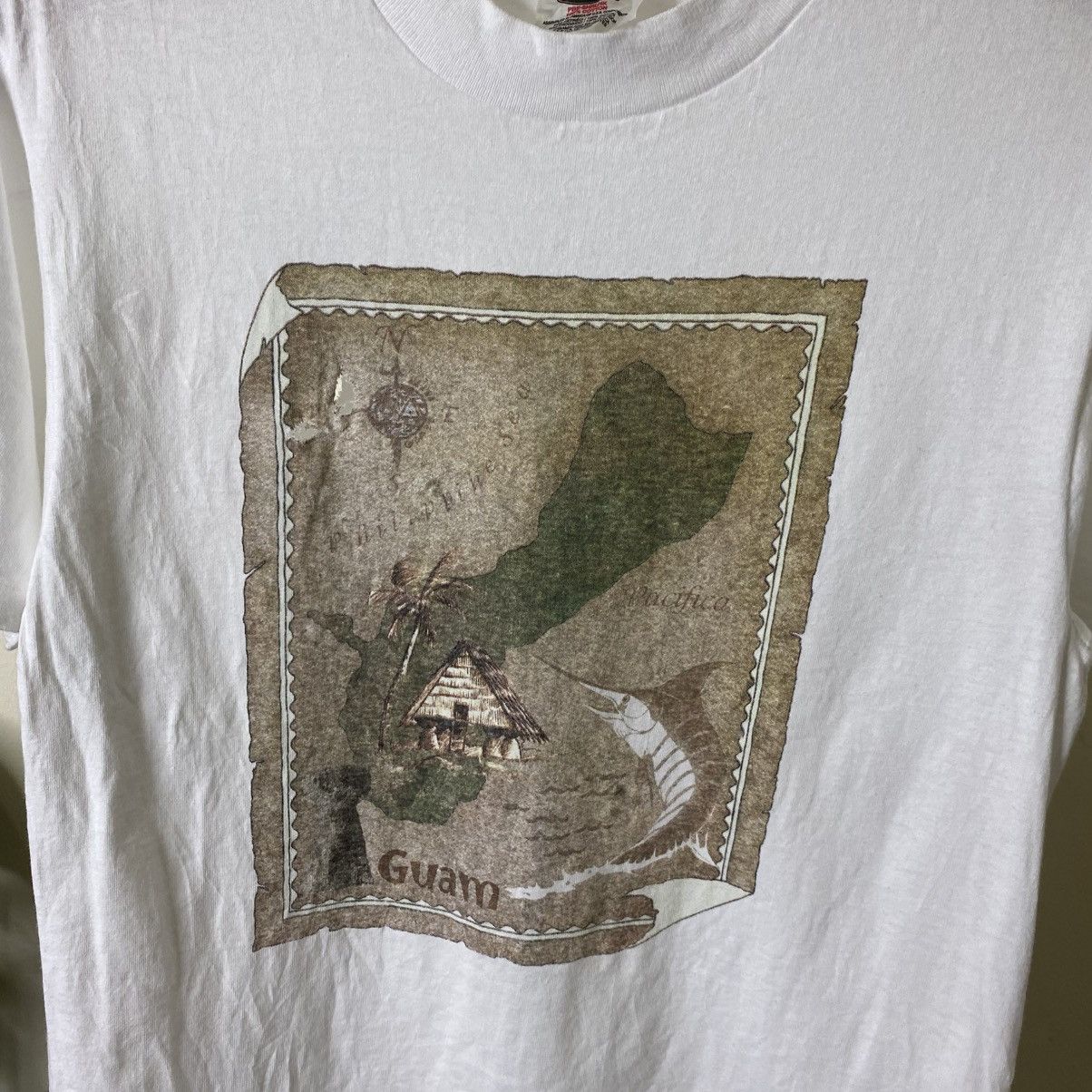 Vintage 1990s Guam Map T shirt Size US S / EU 44-46 / 1 - 2 Thumbnail