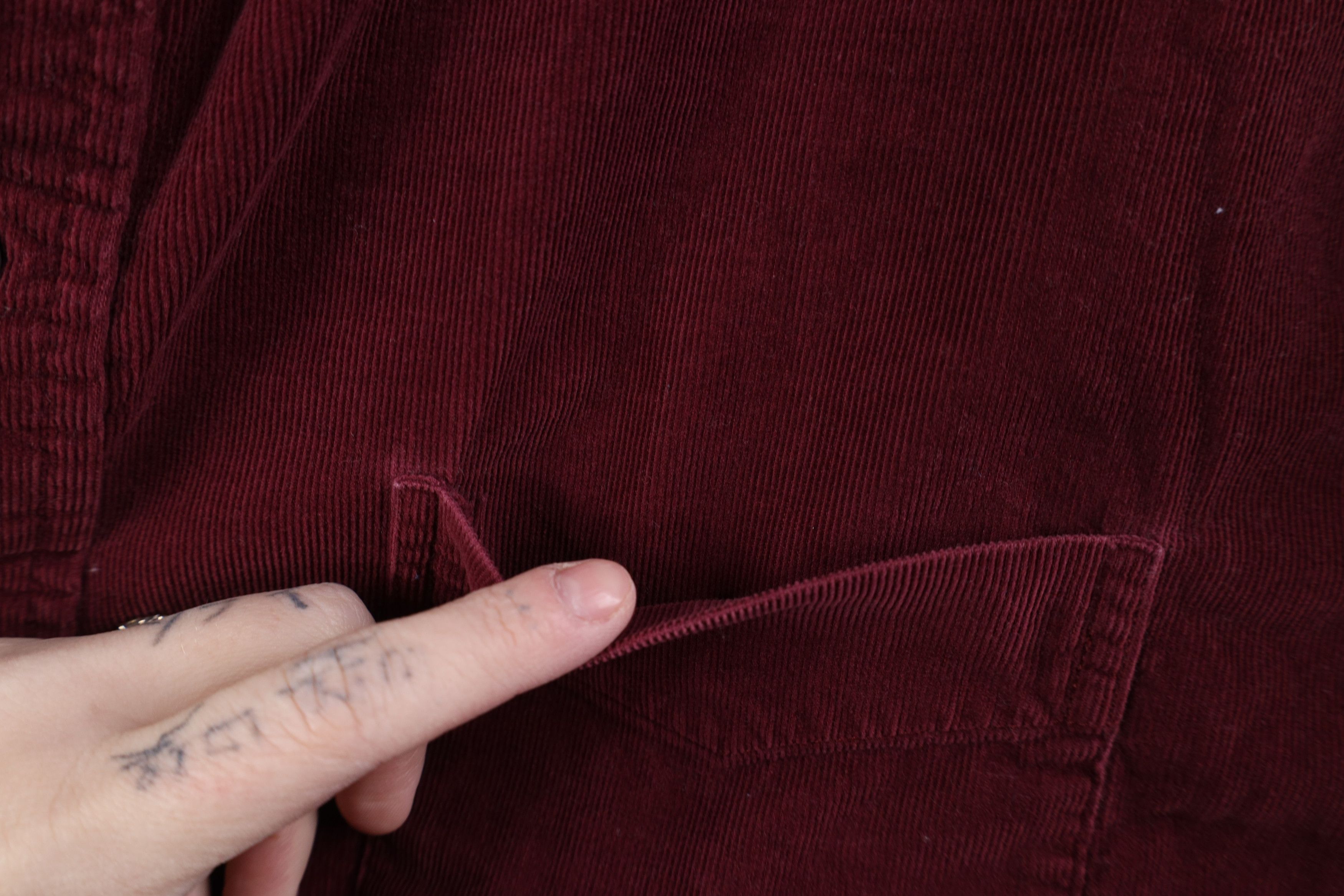 Eddie Bauer Vintage 90s Eddie Bauer Collared Button Down Shirt Red Size US XL / EU 56 / 4 - 4 Thumbnail