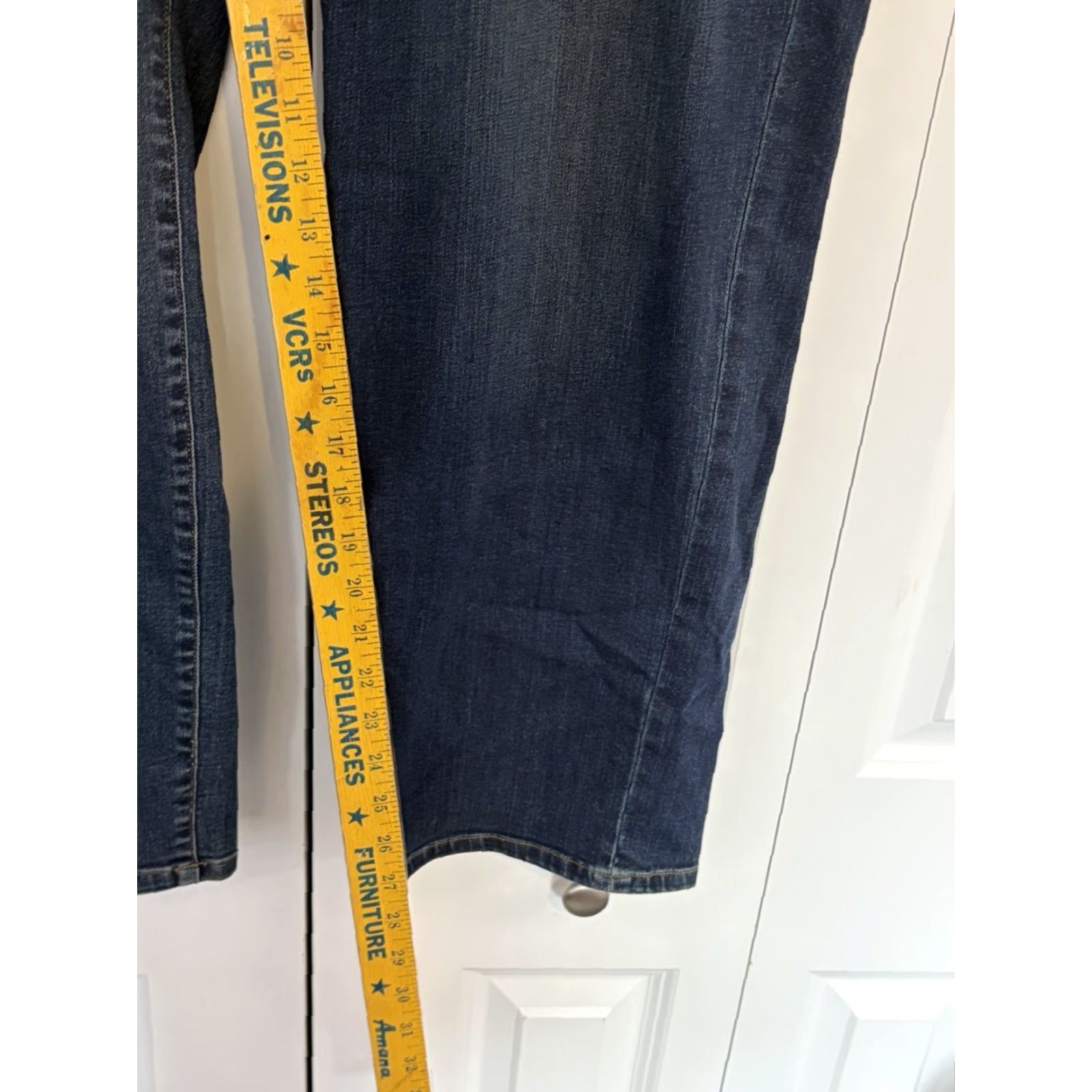 Denime NWT Lauren Jeans Co. Jeans 5-Pocket Denim Straight (Mid Rise) 22W Blue Womens Size 40" / US 18 - 3 Thumbnail