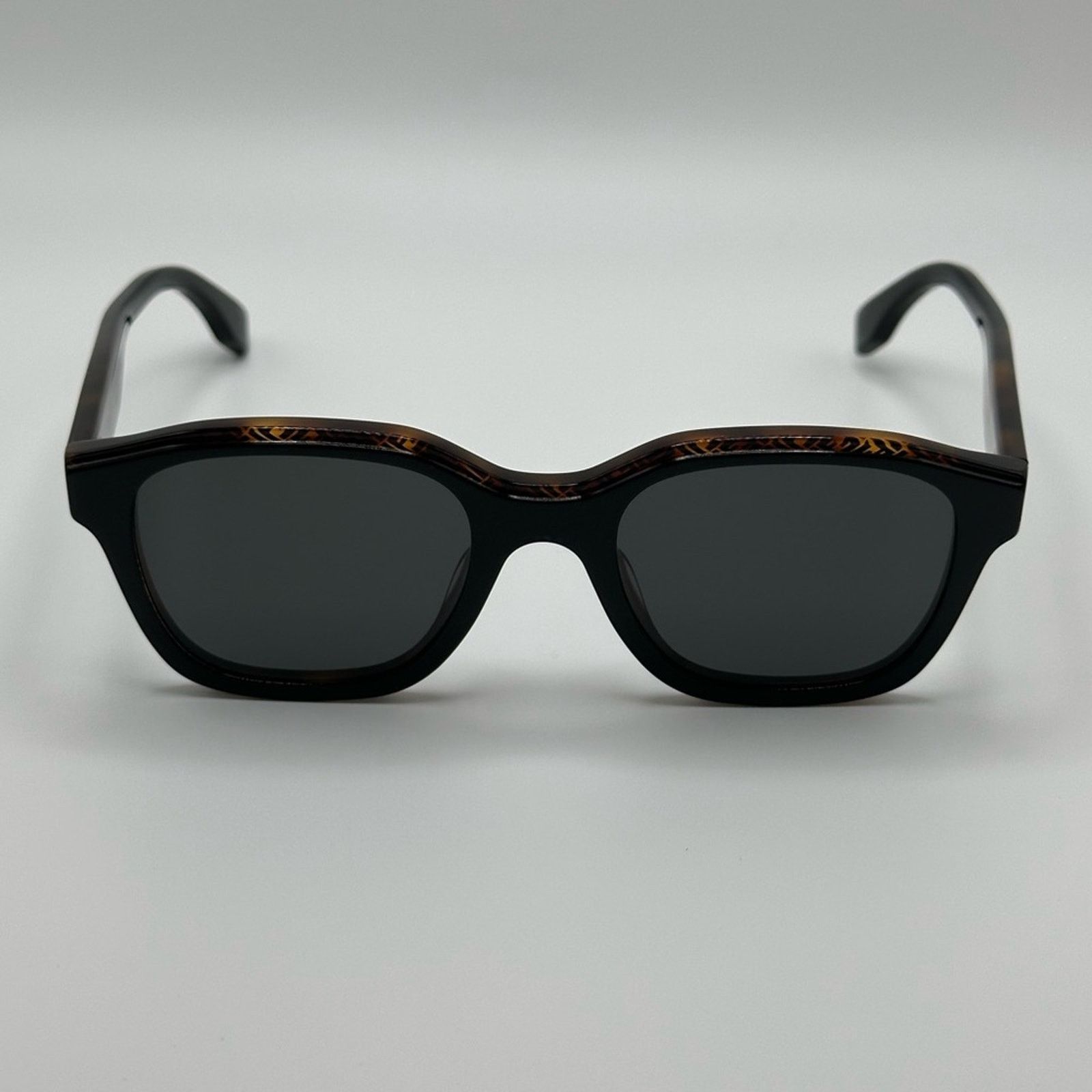 Fendi NEW FENDI Sunglasses FE40077I 5101A Square Black Grey Men Size ONE SIZE - 1 Thumbnail