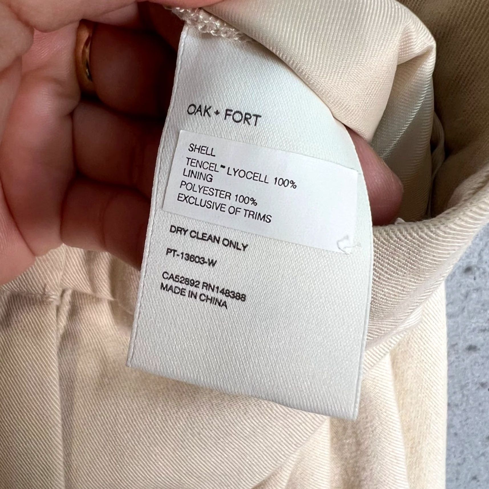 Oak + Fort Oak + Fort Womens Beige Pleated Wide-Leg Pants Size 6 Size 28" / US 6 / IT 42 - 4 Thumbnail