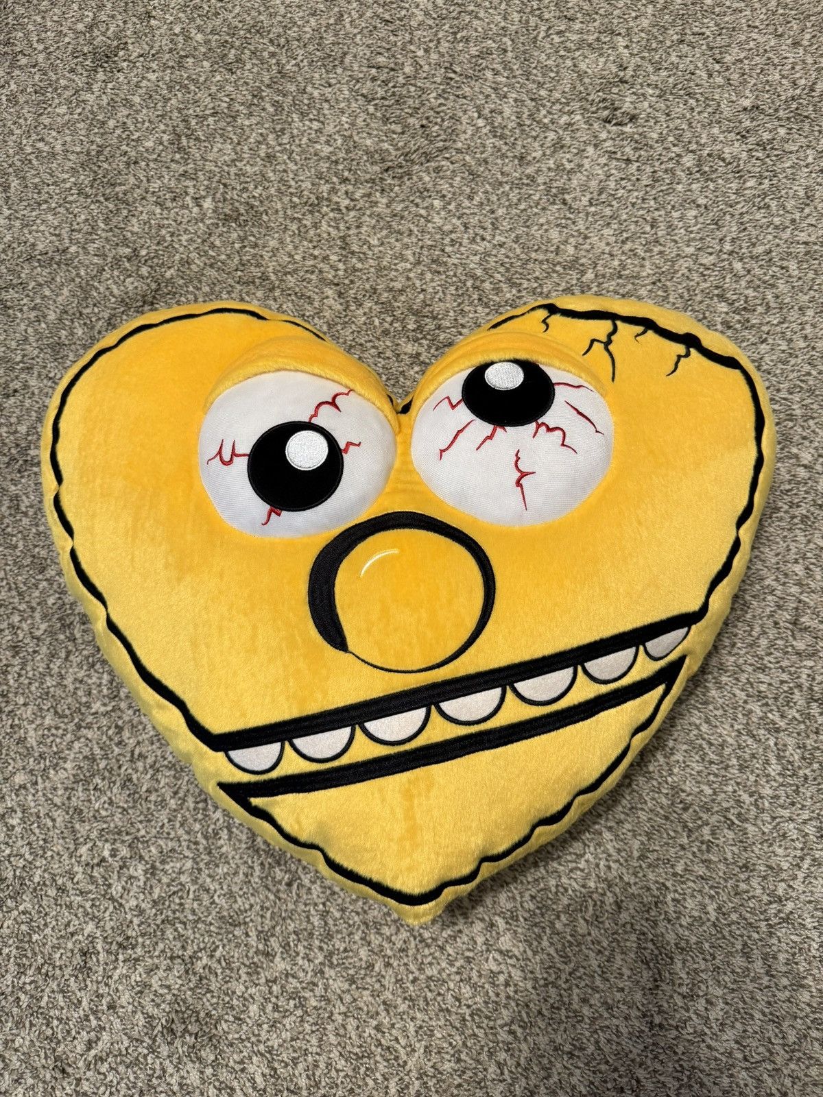 Glo Gang Pillow Size ONE SIZE - 3 Thumbnail