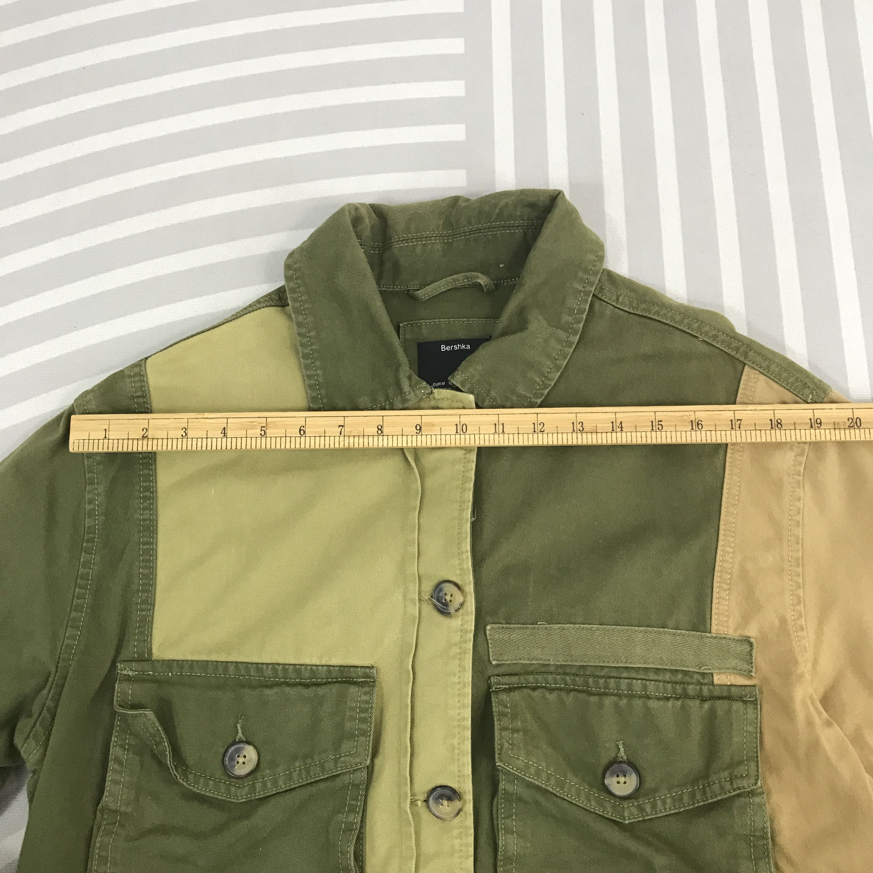 Japanese Brand × Vintage Vintage Bershka Japan design style Patchwork button Jacket Size US L / EU 52-54 / 3 - 5 Thumbnail