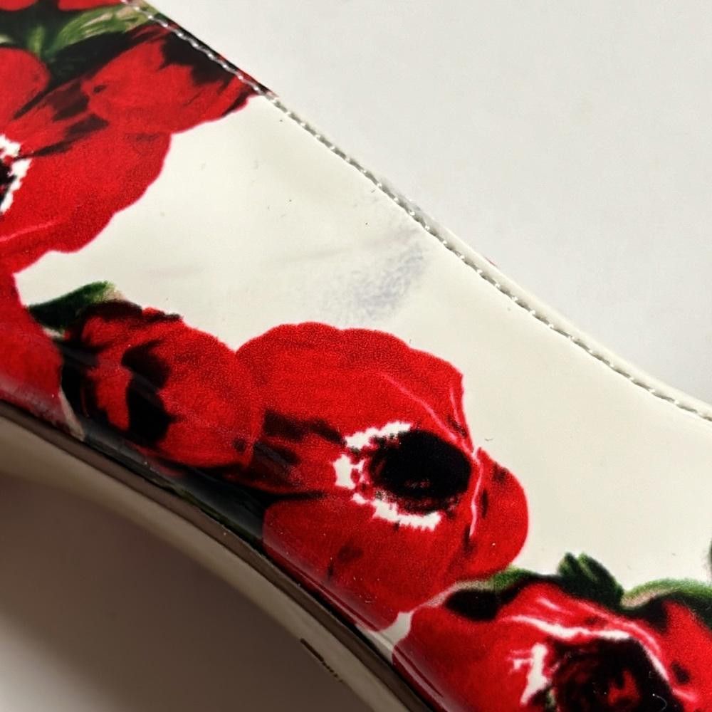Designer Betsy Johnson l Fruit Floral Patent Pumps Size 6 Size US 6 / IT 36 - 11 Thumbnail
