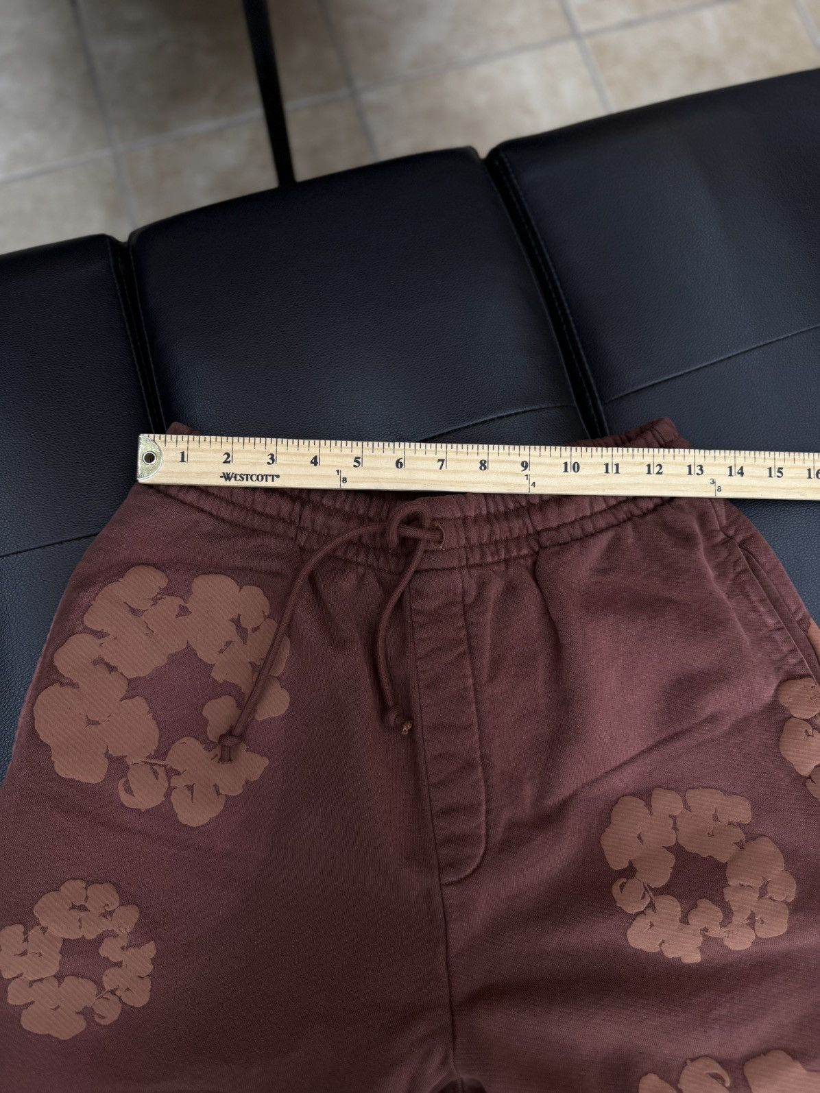 DENIM TEARS Denim Tears Brown Cotton Wreath Size XS (NEW) 2025 Size US 29 - 6 Thumbnail