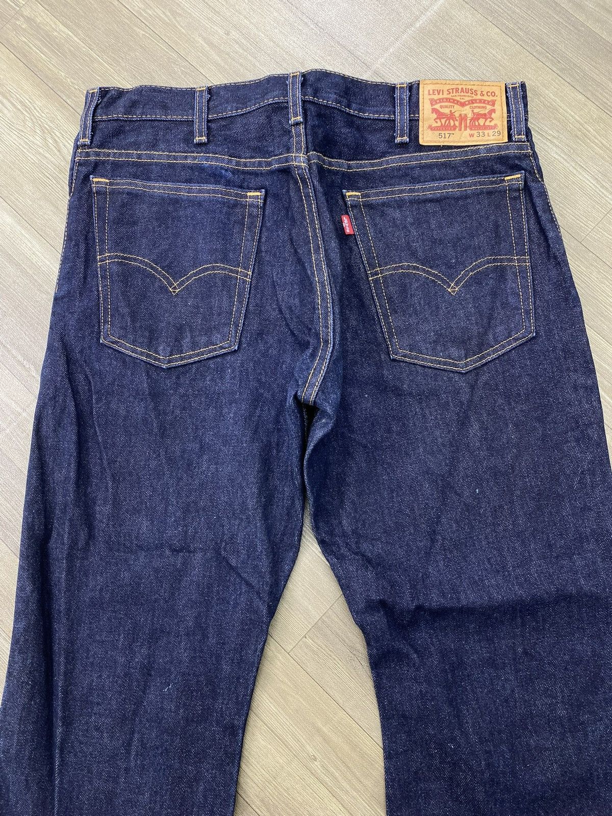 Levi's Vintage Clothing 2000s Vintage Levis 517 Bell Button Bootcut Flared Jeans Size US 33 - 15 Thumbnail