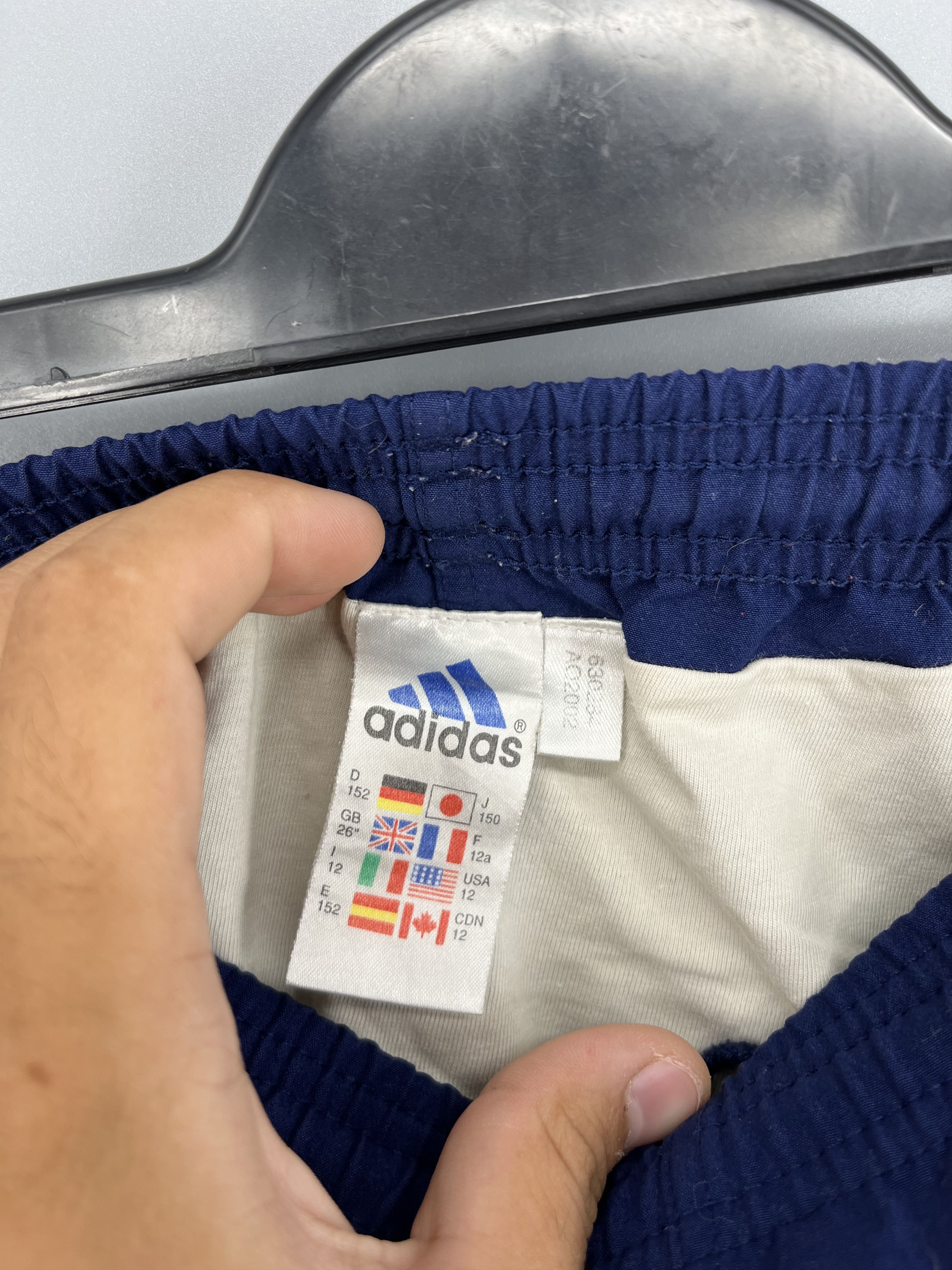 Adidas Vintage Y2K Adidas mini logo shorts streetwear Style Size US 26 / EU 42 - 10 Thumbnail