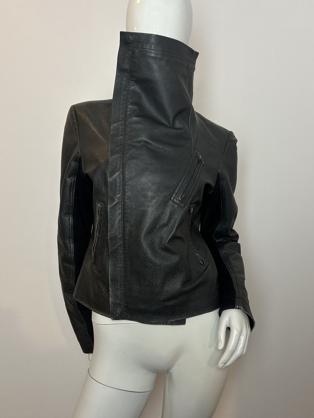 Other Vintage biker leather fur jacket Size M / US 6-8 / IT 42-44 - 1 Thumbnail