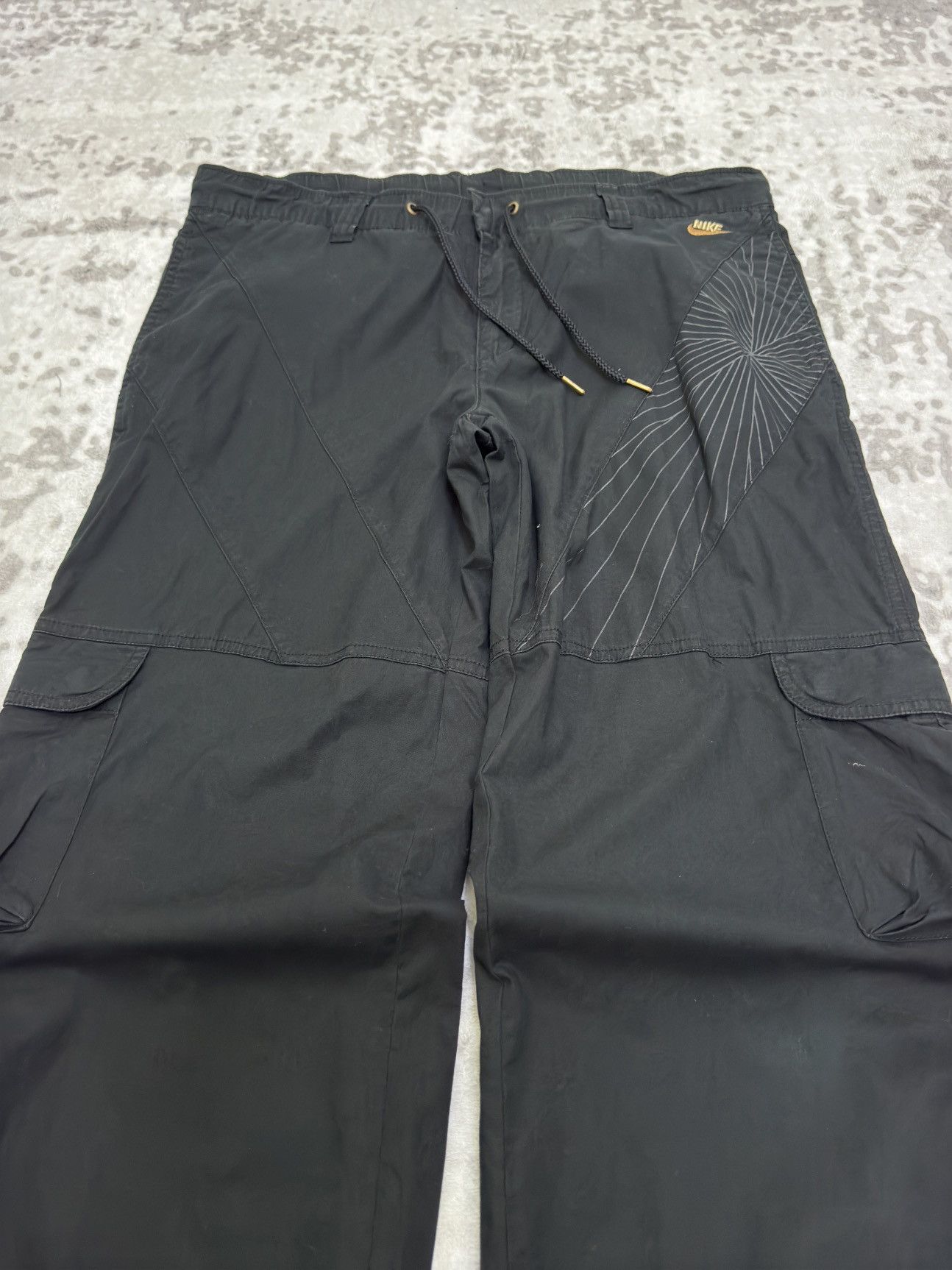Nike Nike Utility Multi-Pocket Tracksuit Pants Drawstring Size M Size US 32 / EU 48 - 3 Thumbnail