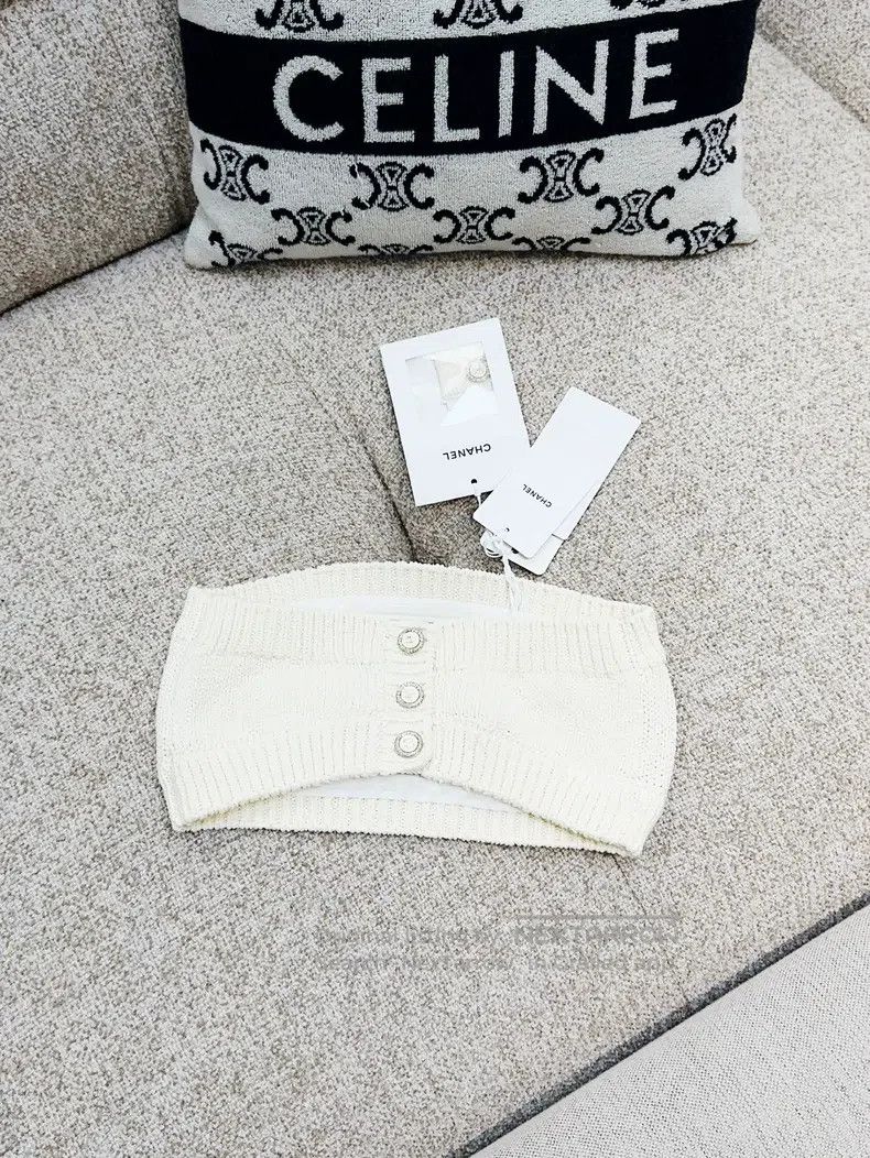 Chanel Chanel 22S white knitted bra vest Size XS / US 0-2 / IT 36-38 - 1 Thumbnail