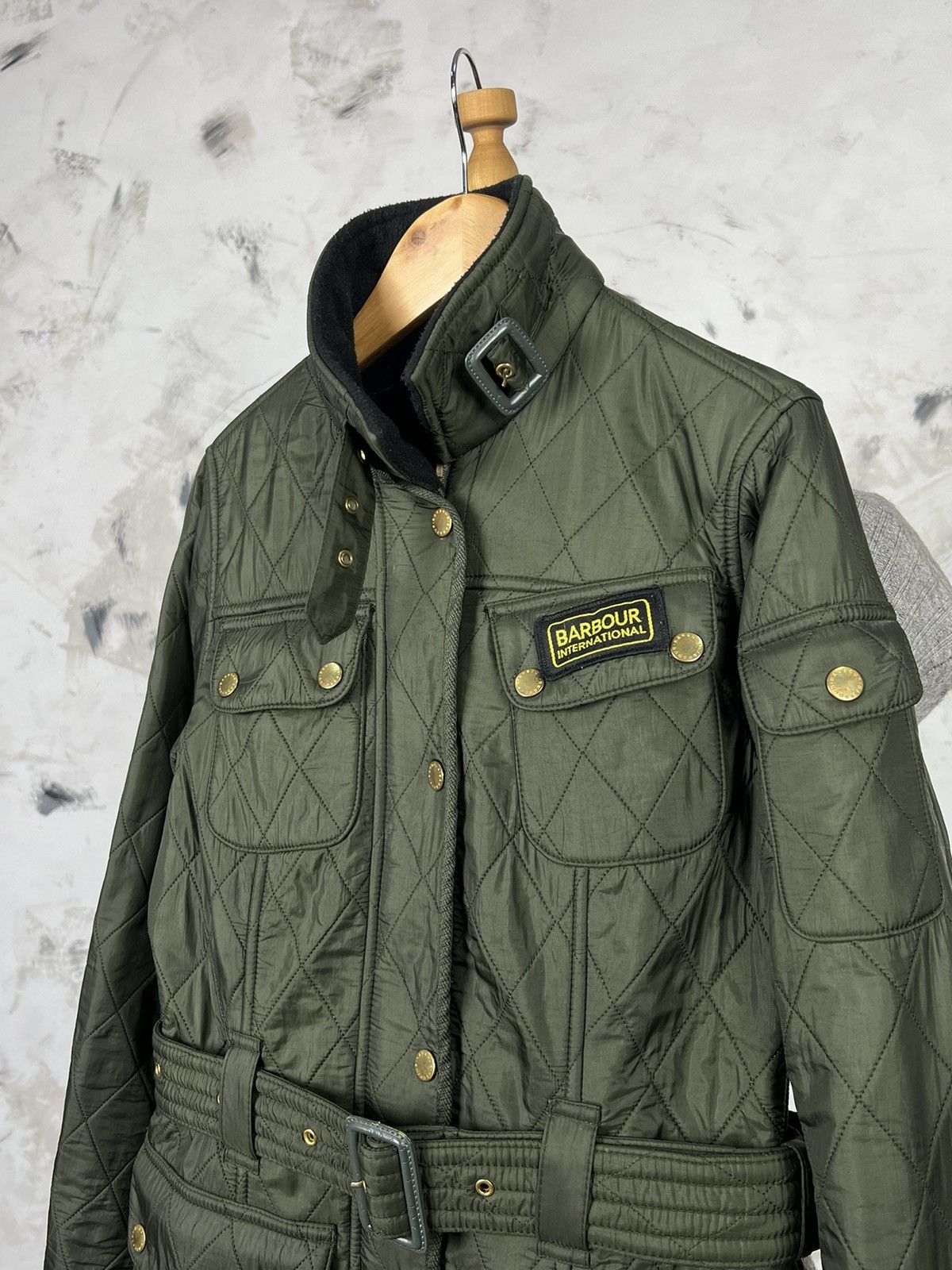 Barbour Barbour International Quilted Jacket Size US 4 XS - S Size S / US 4 / IT 40 - 3 Thumbnail