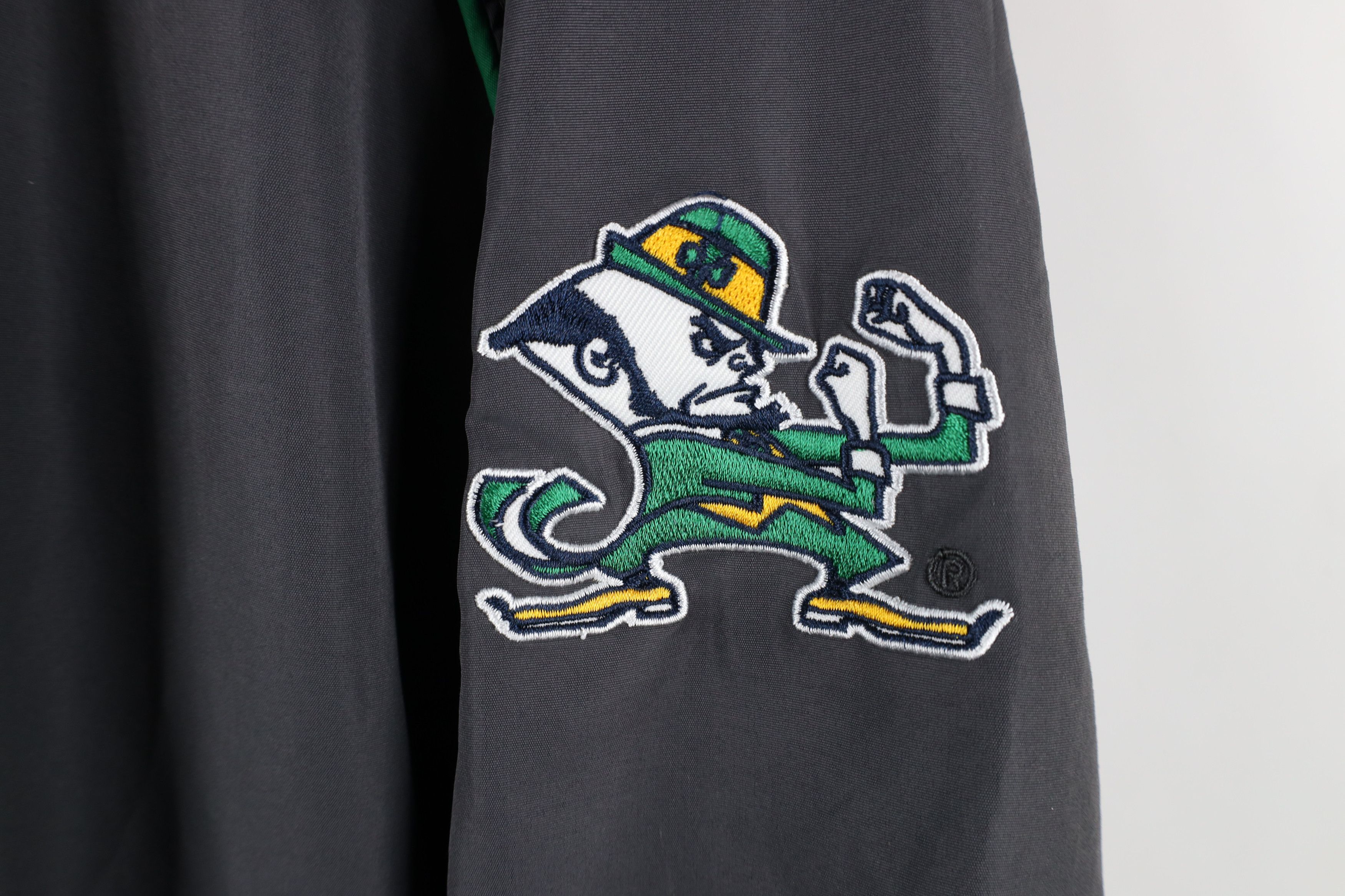 Vintage Vintage University Football Pullover Windbreaker Jacket Gray Size US XL / EU 56 / 4 - 4 Thumbnail