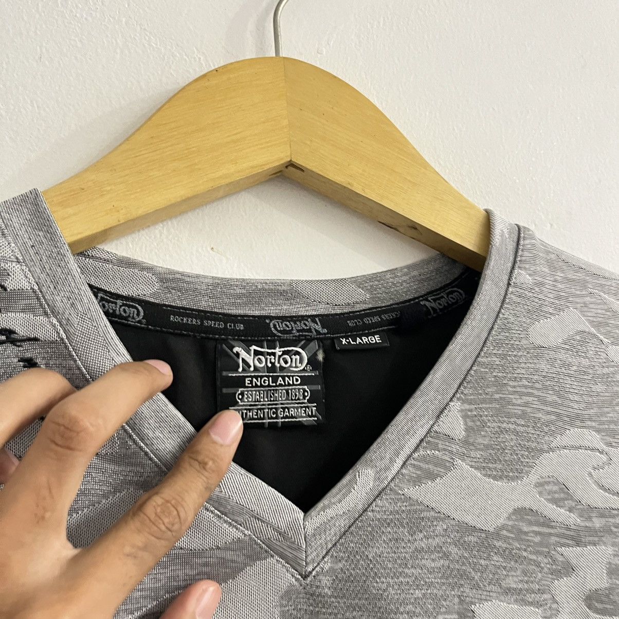 Norton Norton England Camo Vneck Tee Size US XL / EU 56 / 4 - 5 Thumbnail
