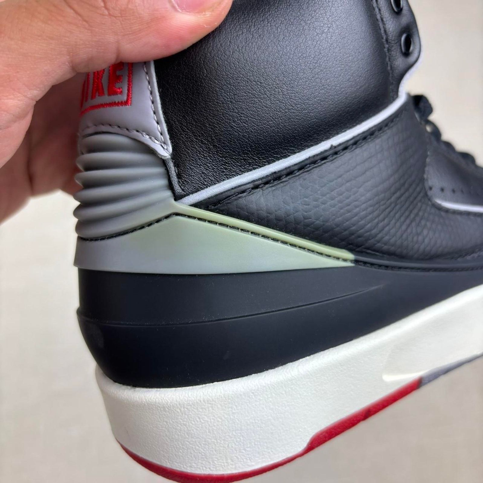 Jordan Brand 🪨 2022 Jordan 2 “Black Cement” 7.5W Size US 7.5 / IT 37.5 - 7 Thumbnail