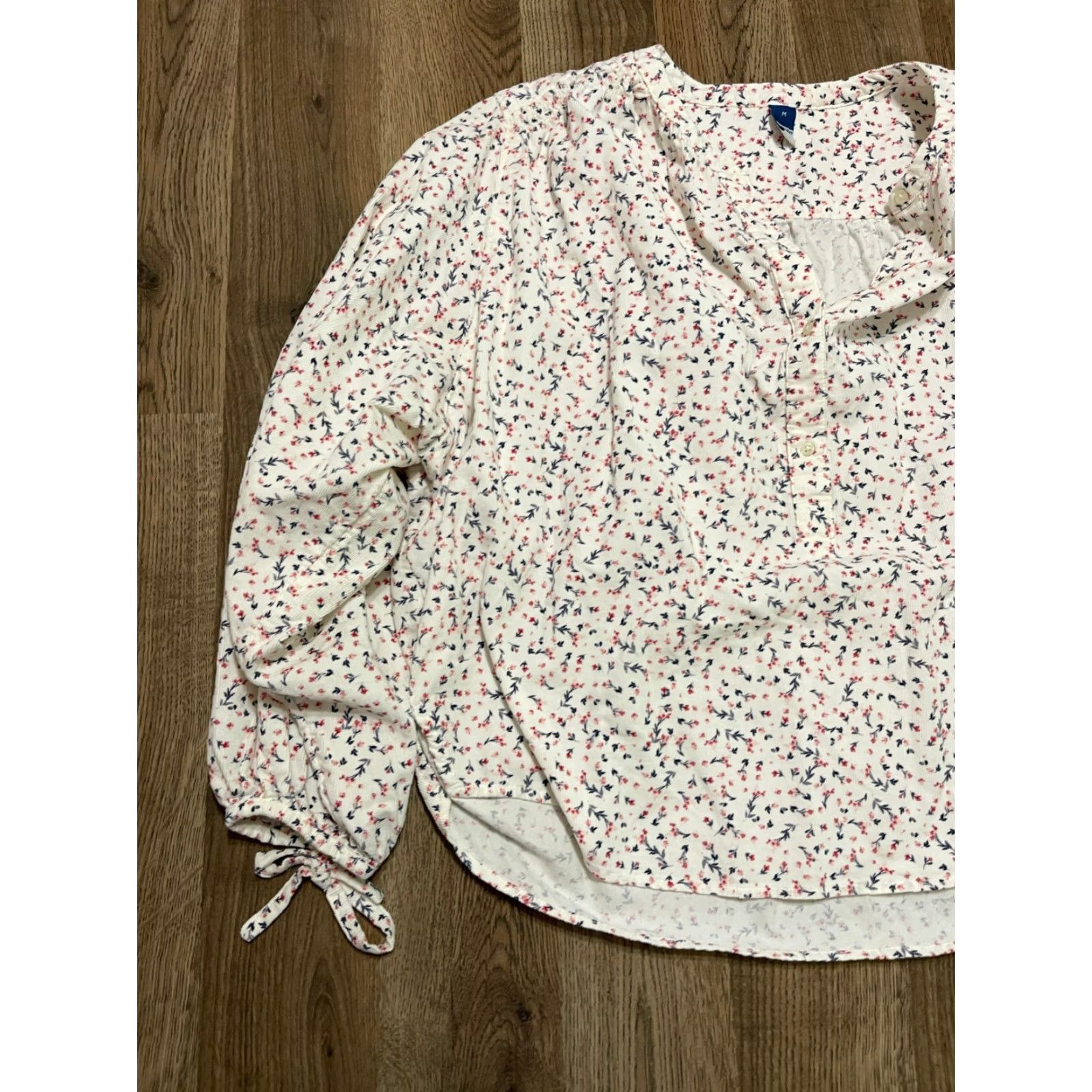 Old Navy Old Navy Shirt Womens Medium T-Shirt Floral 3/4 Sleeve White Red Green Casual Vintage No Size M / US 6-8 / IT 42-44 - 5 Thumbnail