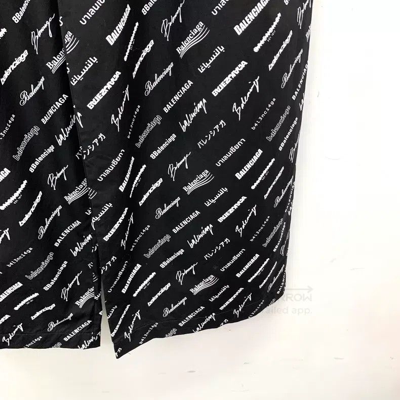 Balenciaga Balenciaga Black Logo Letter Bullet Hole Print Cotton Casu Size US 28 / EU 44 - 5 Thumbnail